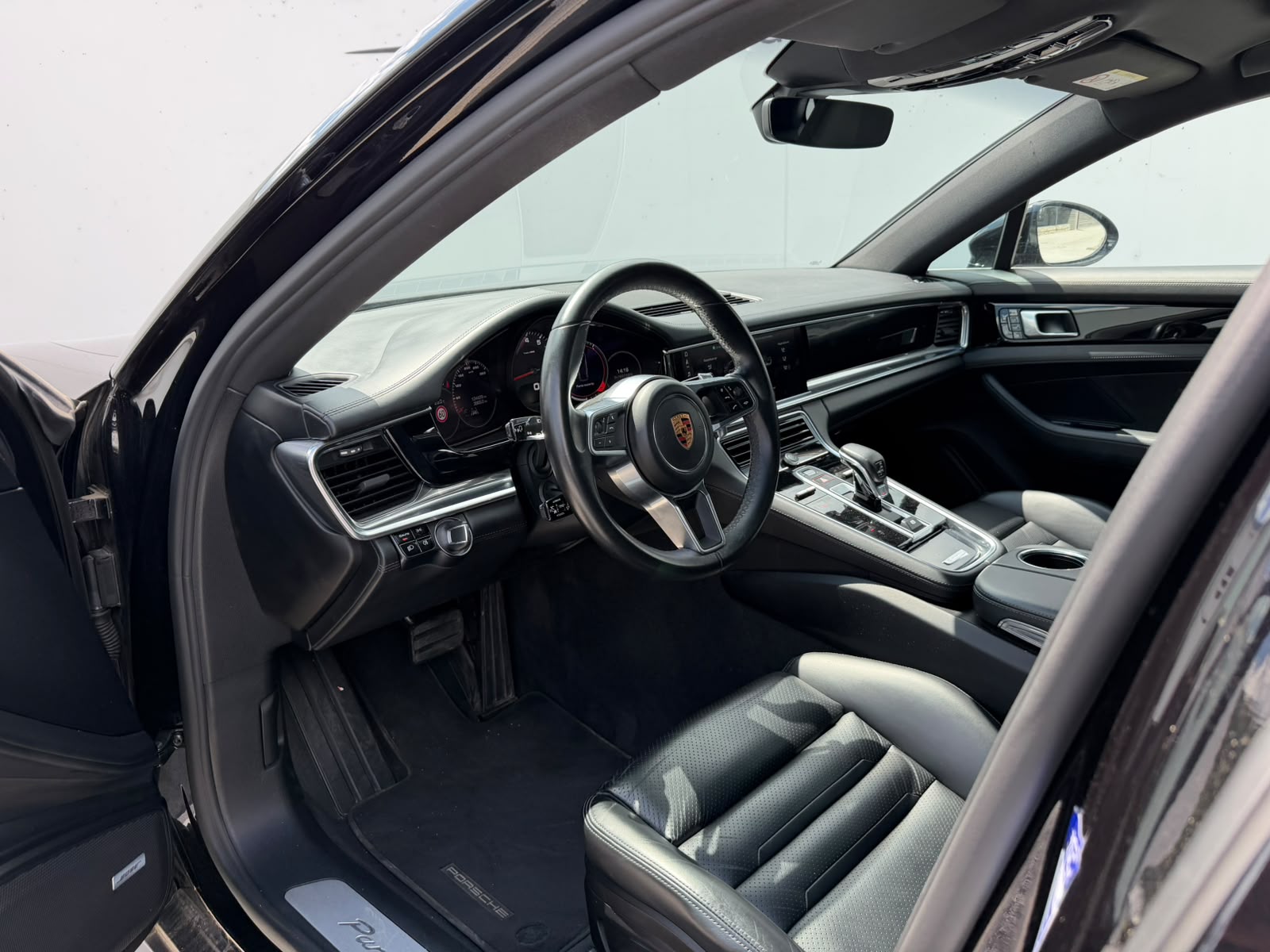 PORSCHE Panamera 4 Sport Turismo PDK-image-10