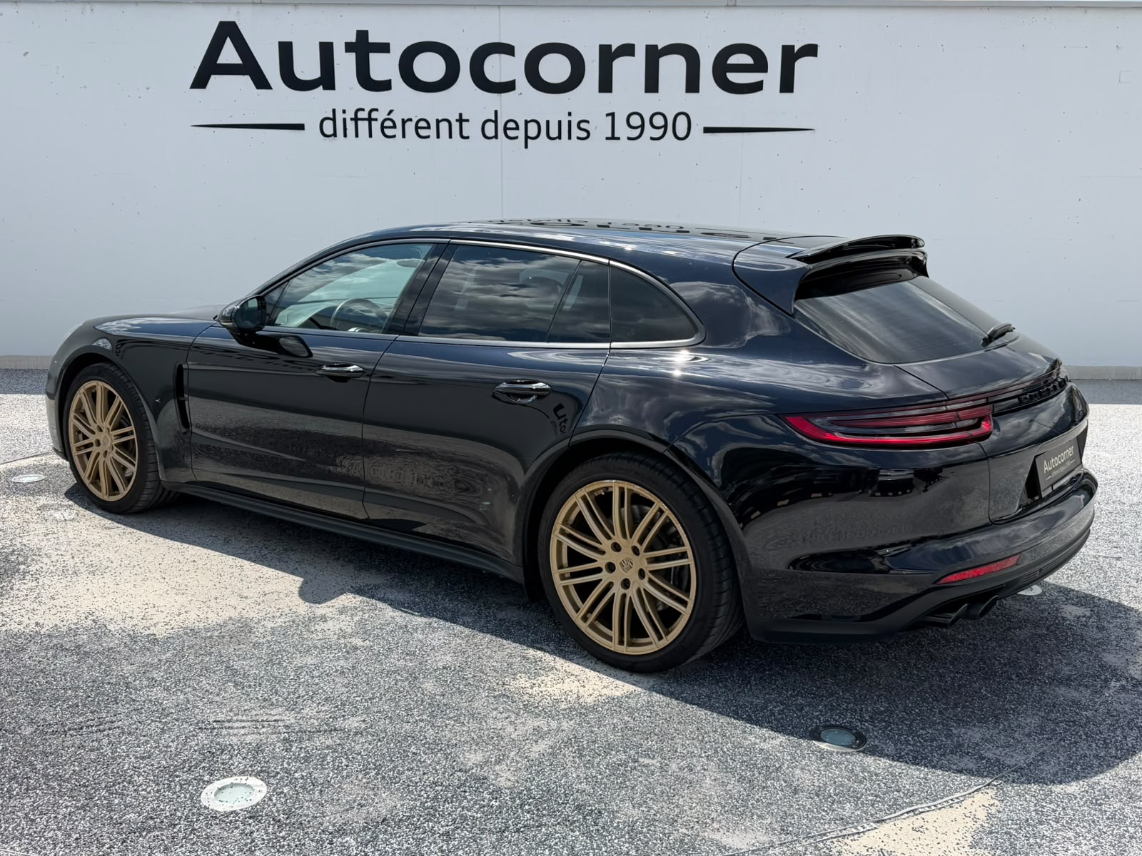 PORSCHE Panamera 4 Sport Turismo PDK-showroom-element-2