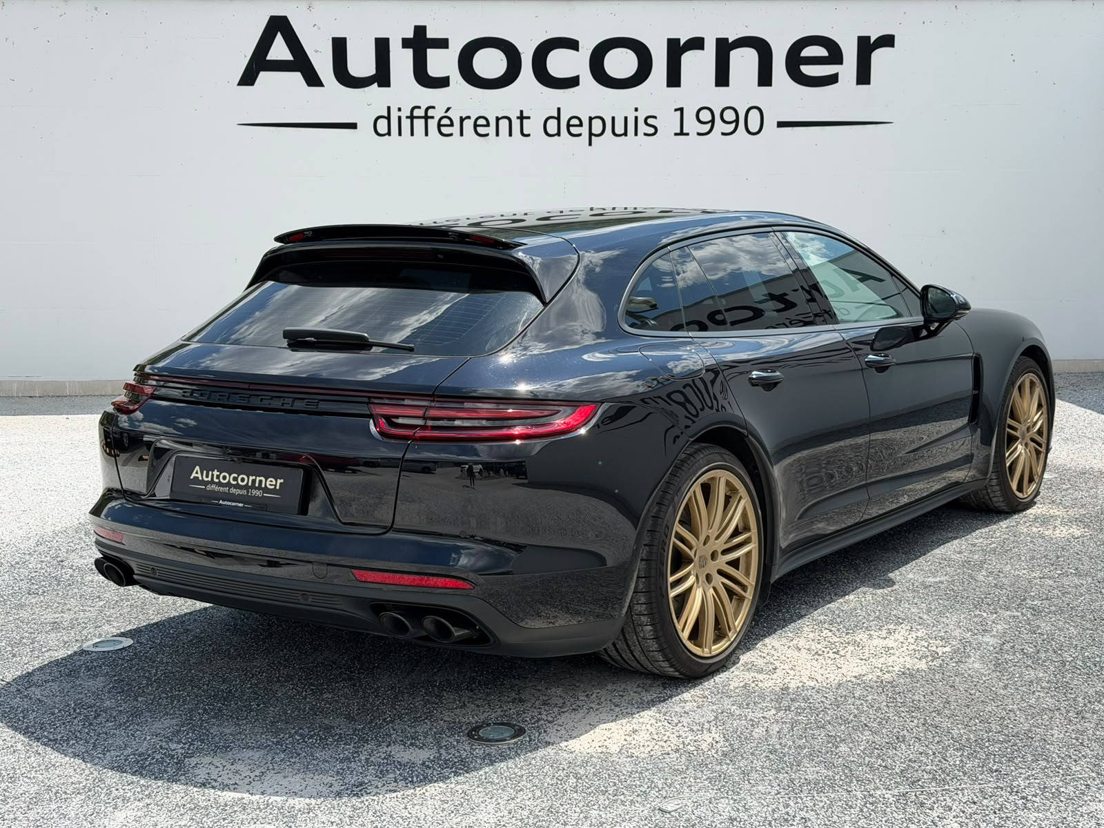 PORSCHE Panamera 4 Sport Turismo PDK-showroom-element-3