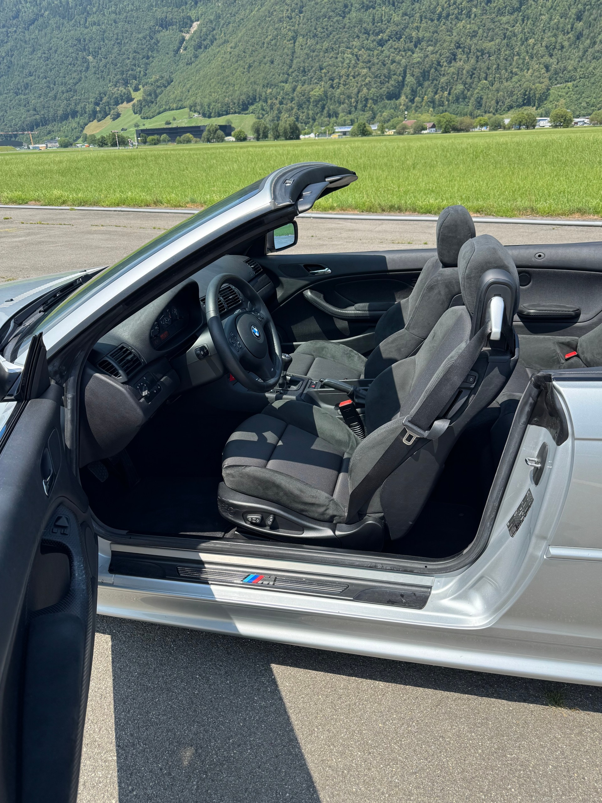 BMW 325Ci-image-3