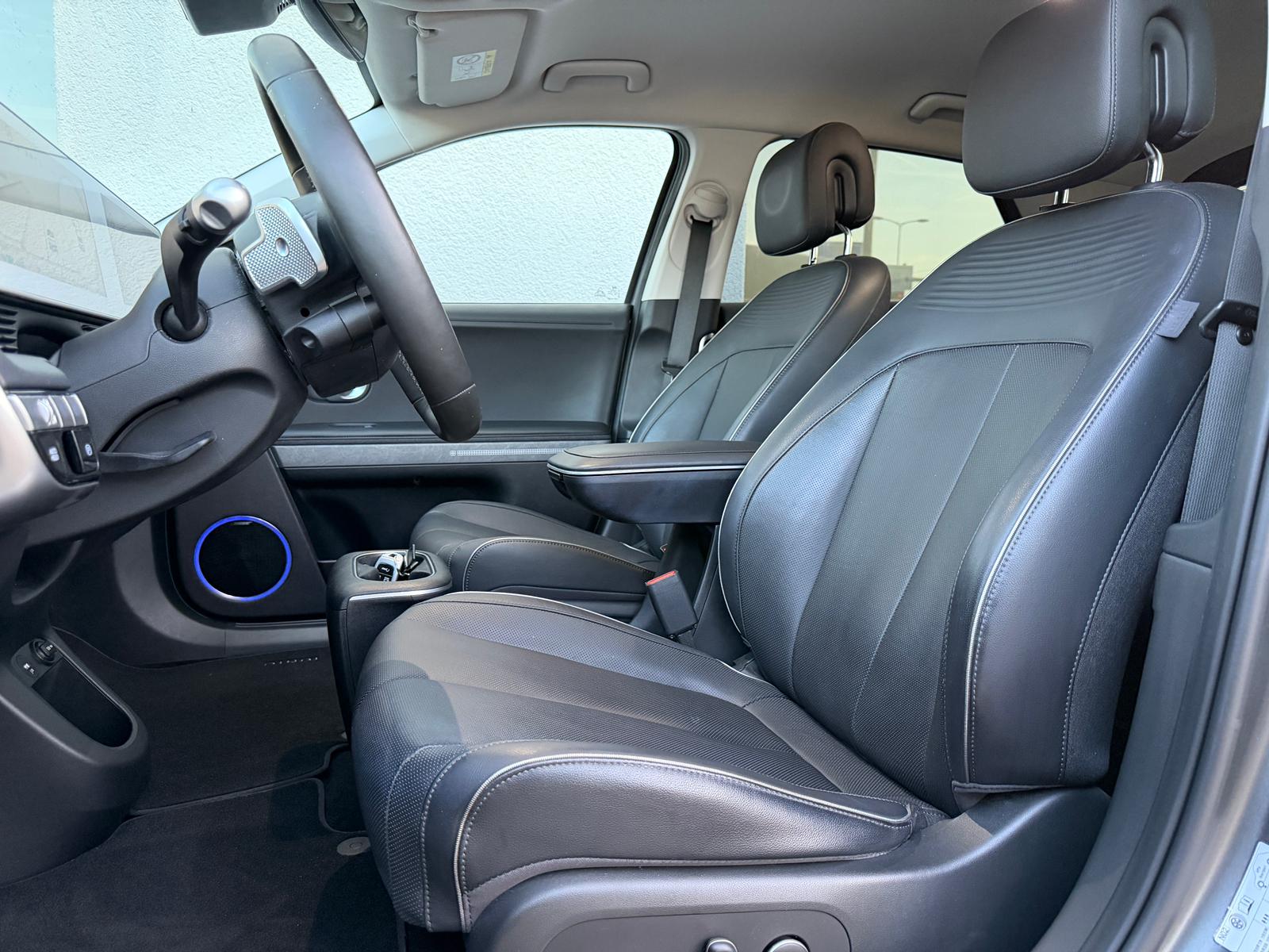HYUNDAI Ioniq 5 72kWh First Edition 4WD-image-10