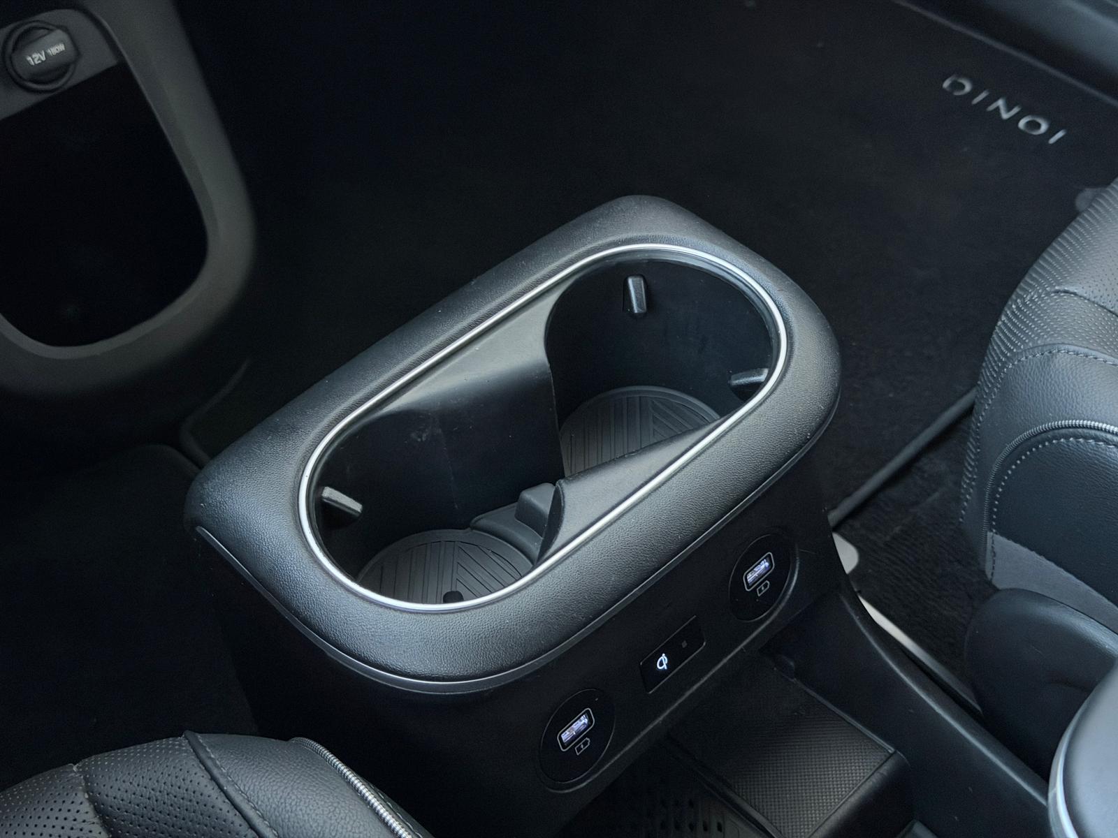 HYUNDAI Ioniq 5 72kWh First Edition 4WD-image-21