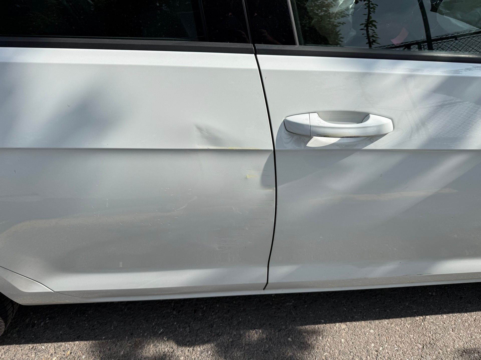 VW Golf Variant 2.0 TDI Comfortline DSG-image-8