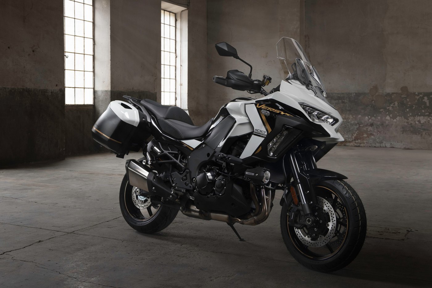 KAWASAKI Versys 1100 S Grand Tourer-image-2