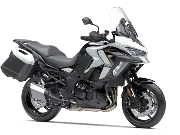 KAWASAKI Versys 1100 S Grand Tourer-image-1