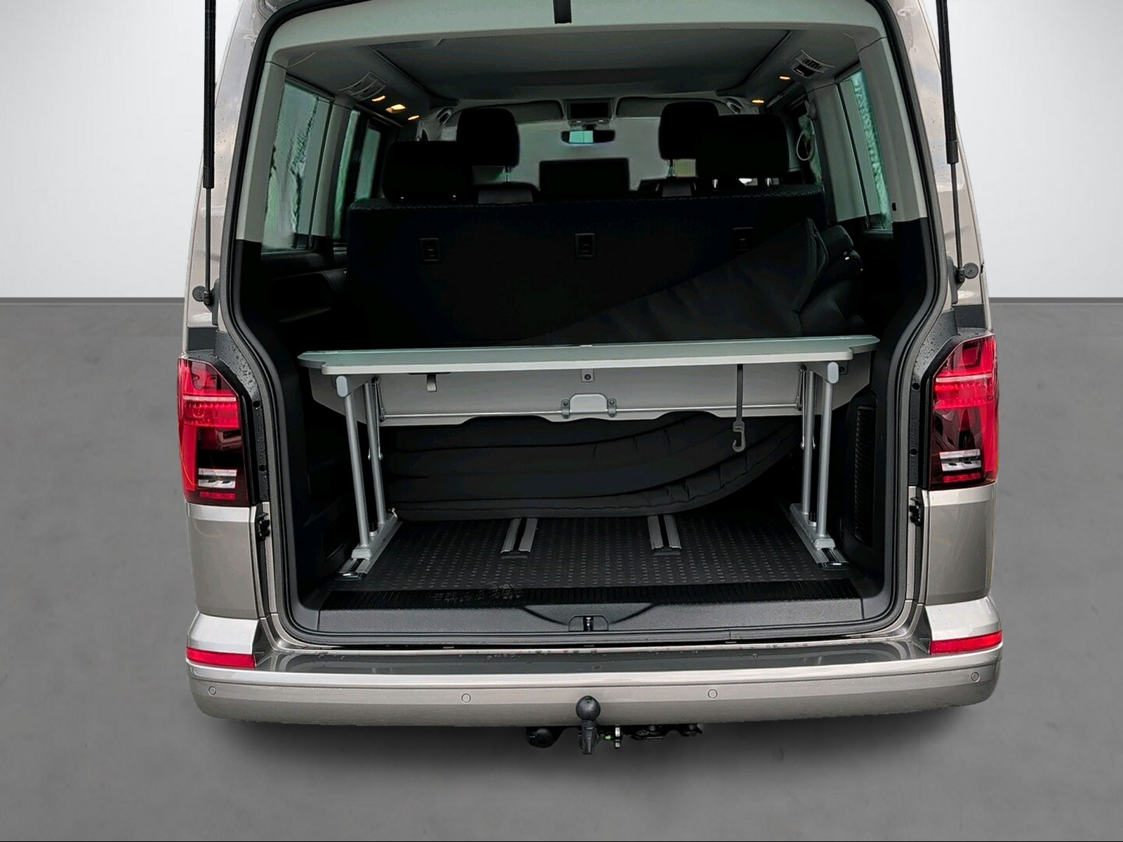 VW T6.1 2.0 TDI 150 Beach Liberty DSG-image-3