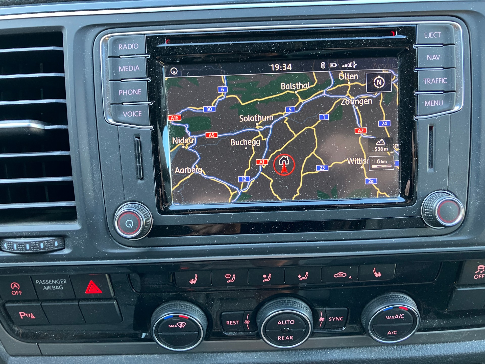 VW 2.0 TDI 204 Oc. Liberty DSG 4m-image-4
