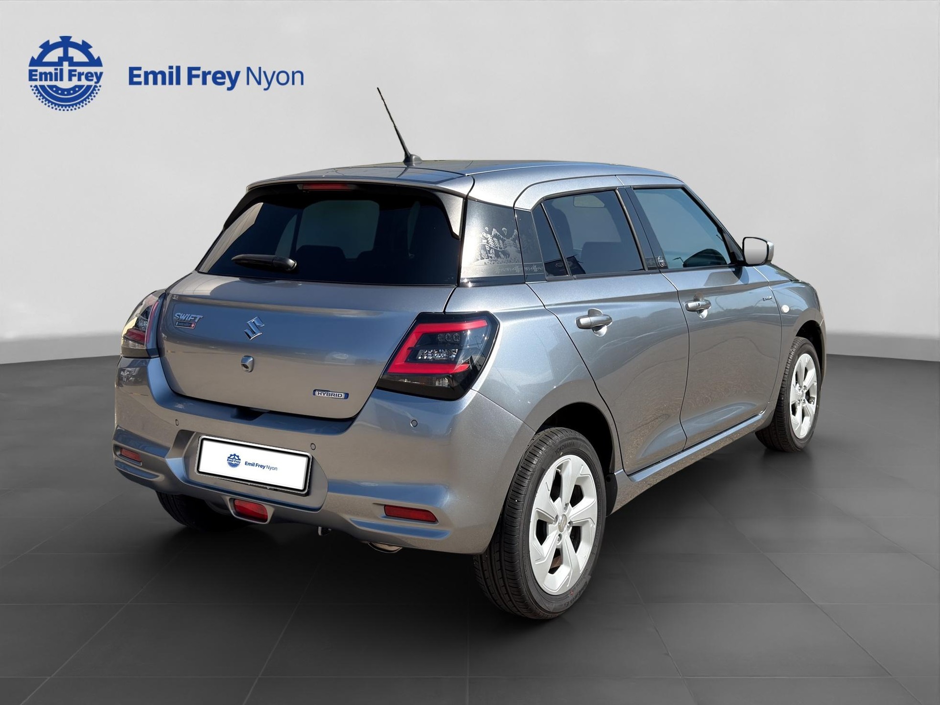 SUZUKI Swift 1.2 Tradizio Hybrid 4x4-image-5