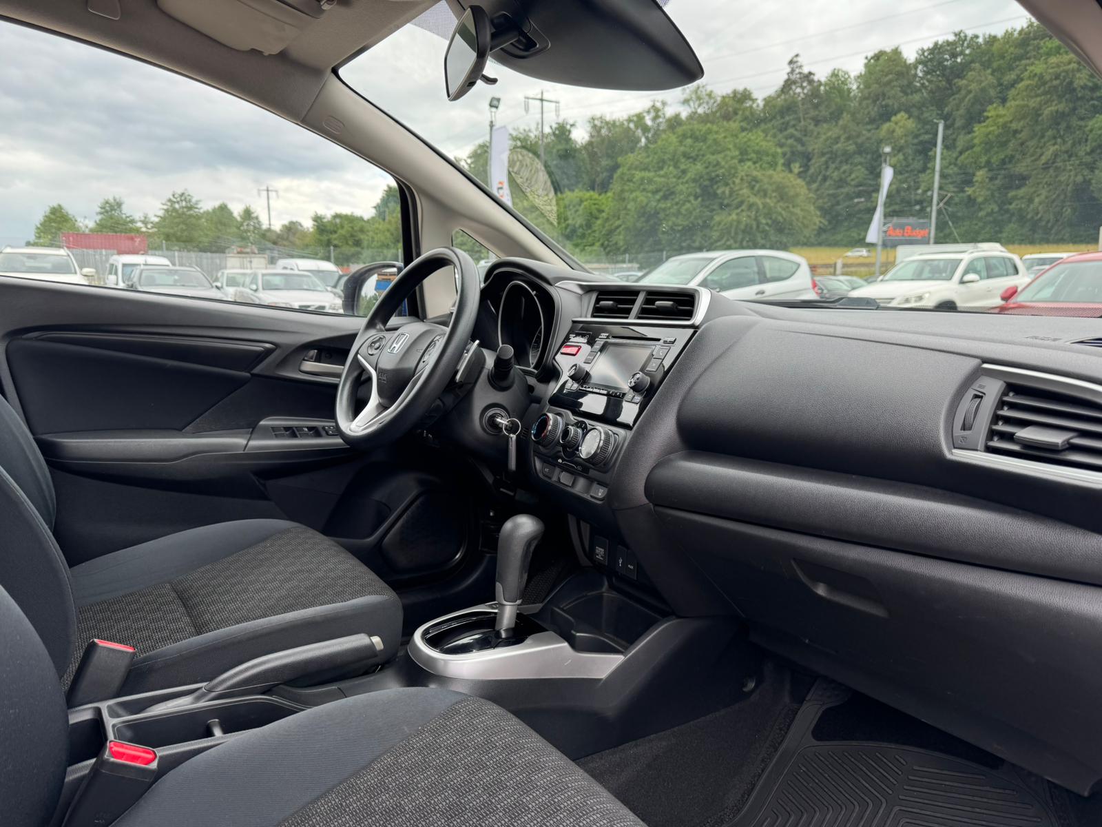 HONDA Jazz 1.3i-VTEC Comfort CVT-image-13