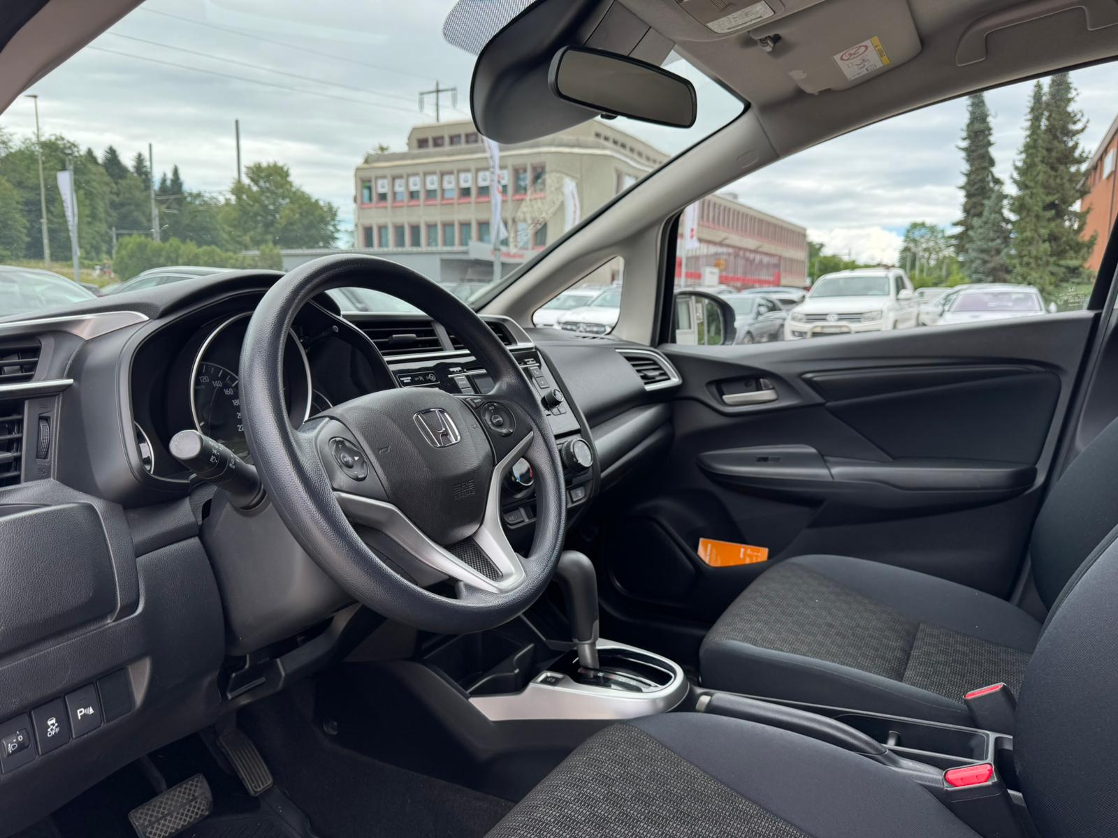 HONDA Jazz 1.3i-VTEC Comfort CVT-image-15