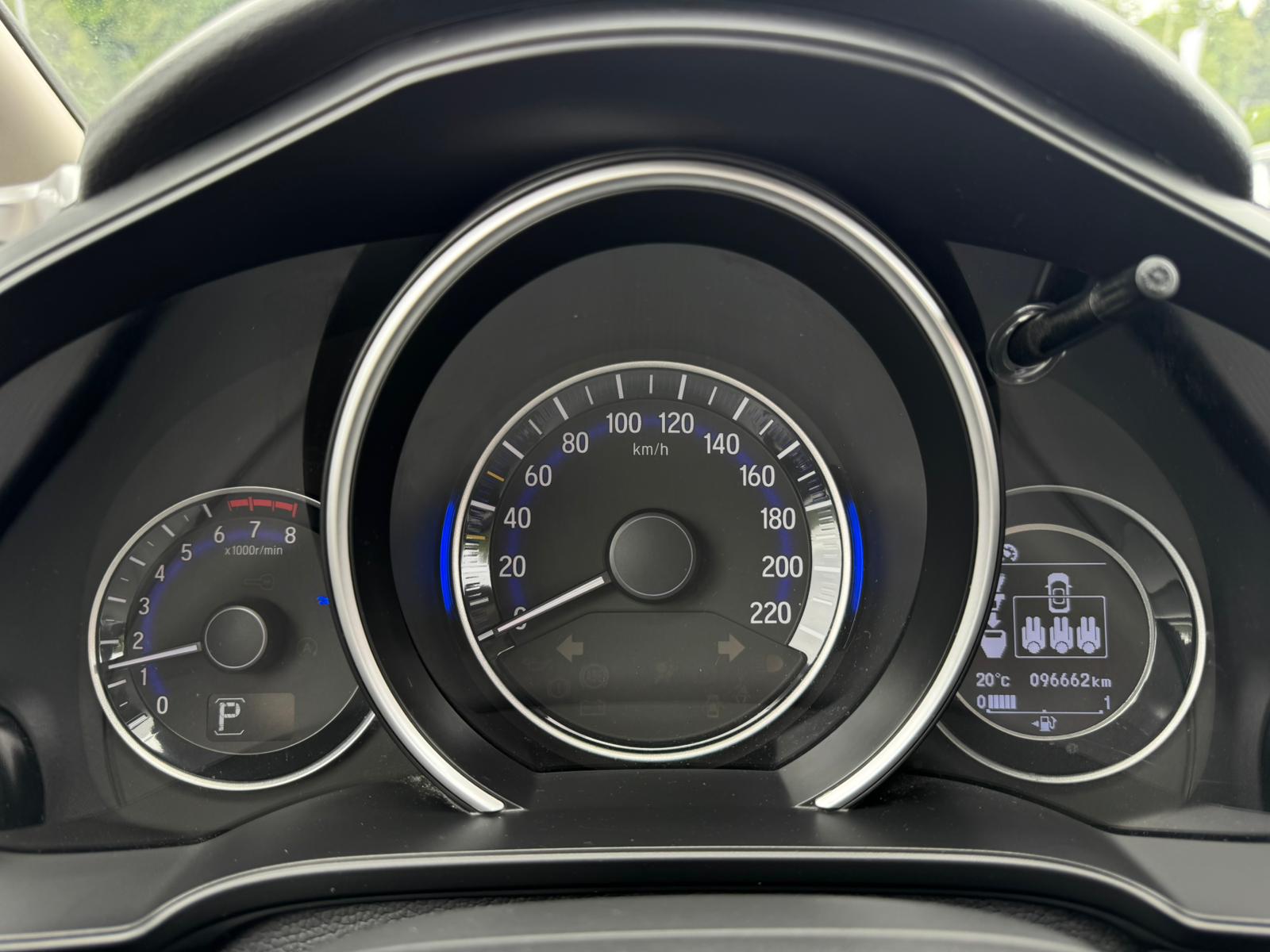 HONDA Jazz 1.3i-VTEC Comfort CVT-image-18