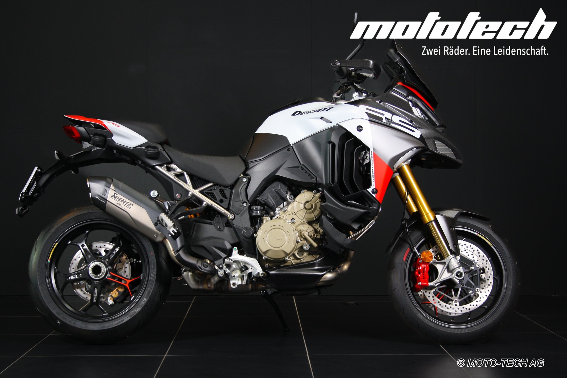 DUCATI Multistrada V4 RS-showroom-element-1