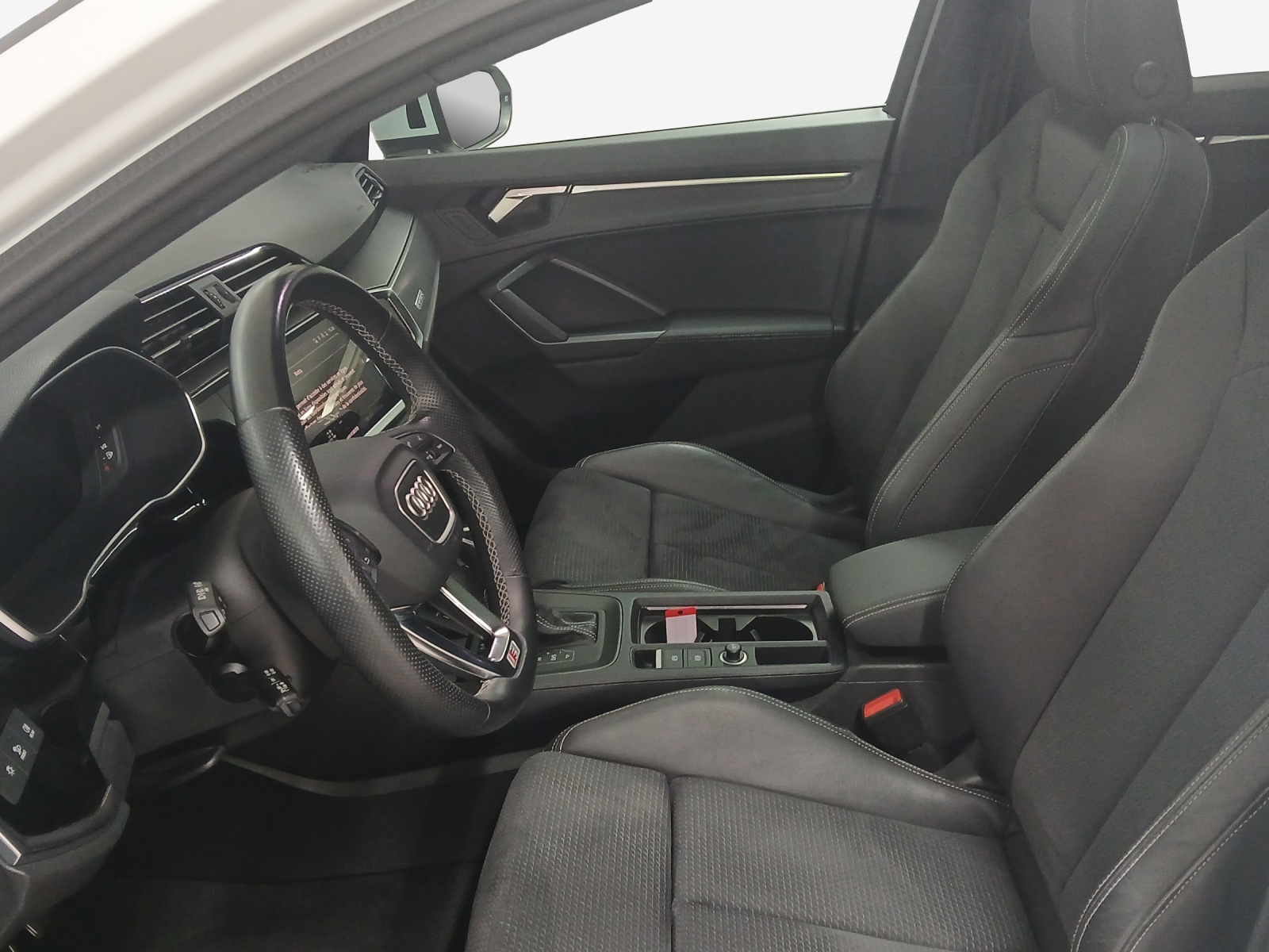AUDI Q3 Sportback 45 TFSI S line quattro S-tronic-image-7