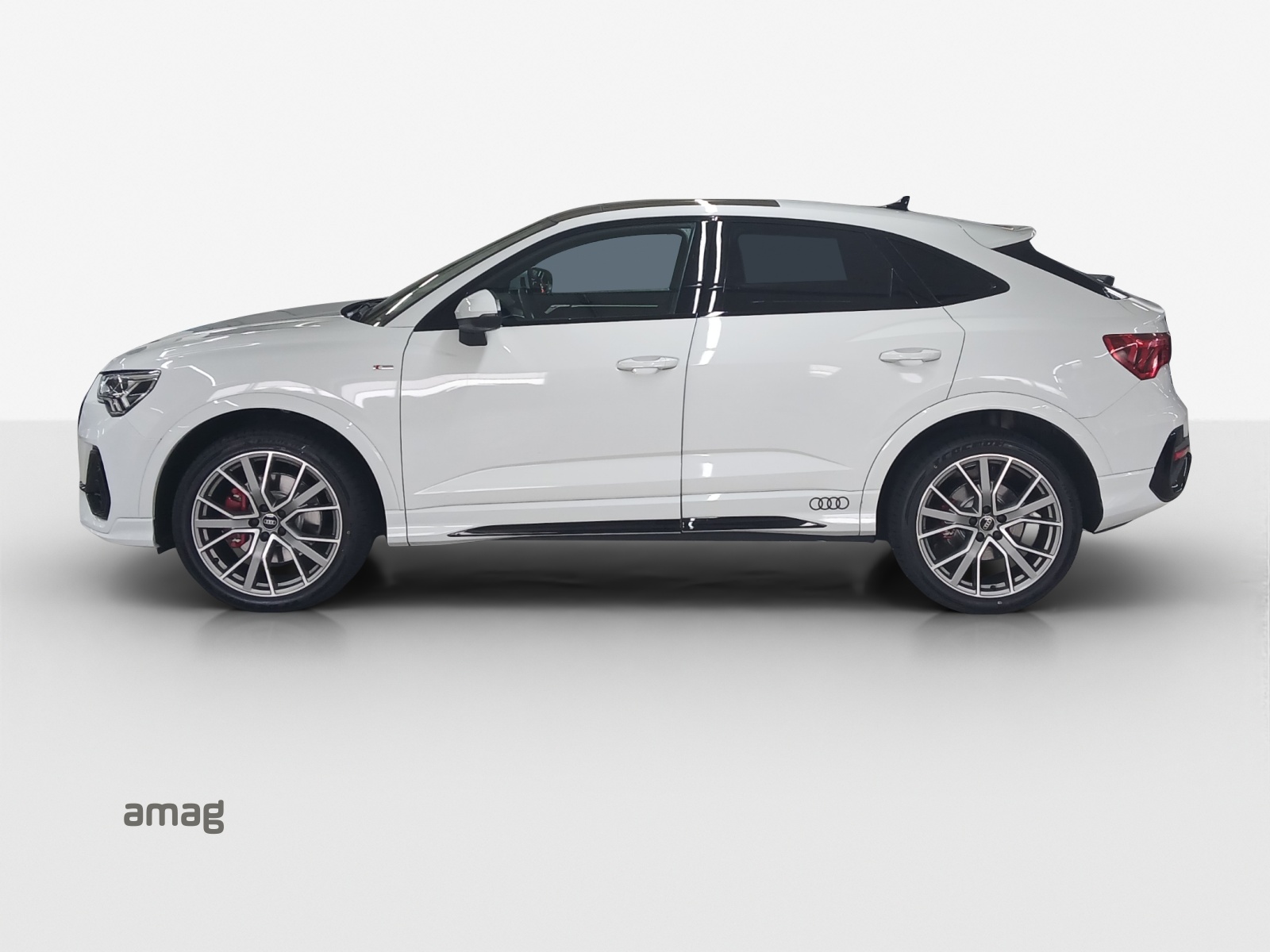 AUDI Q3 Sportback 45 TFSI S line quattro S-tronic-image-1