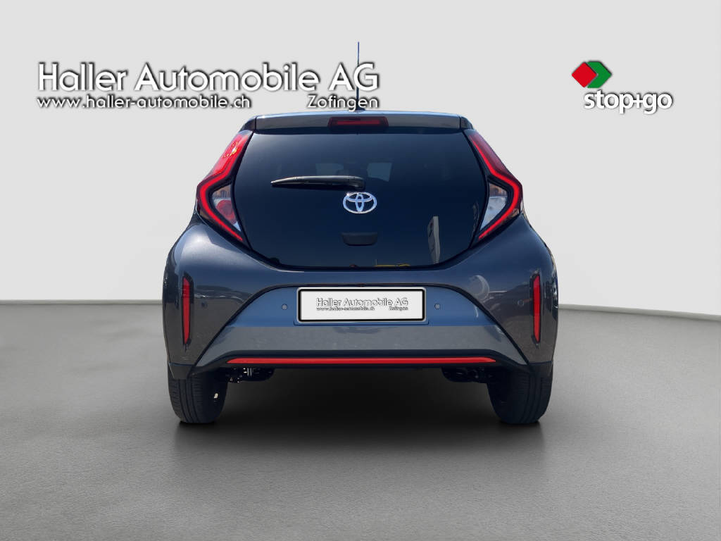 TOYOTA Aygo X 1.0 VVT-i Undercover *Automat*-image-3