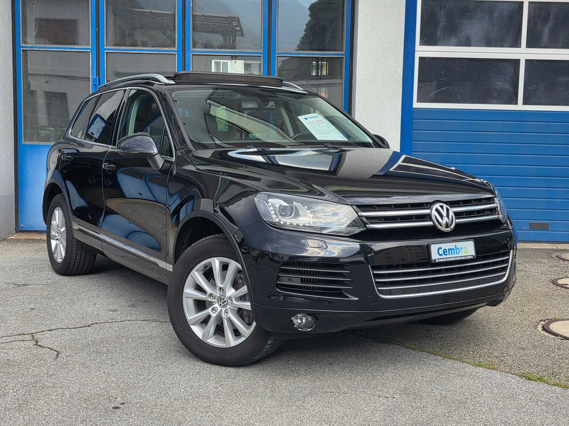 VW Touareg 3.0 TDI BlueMotion Technology Tiptronic-image-6