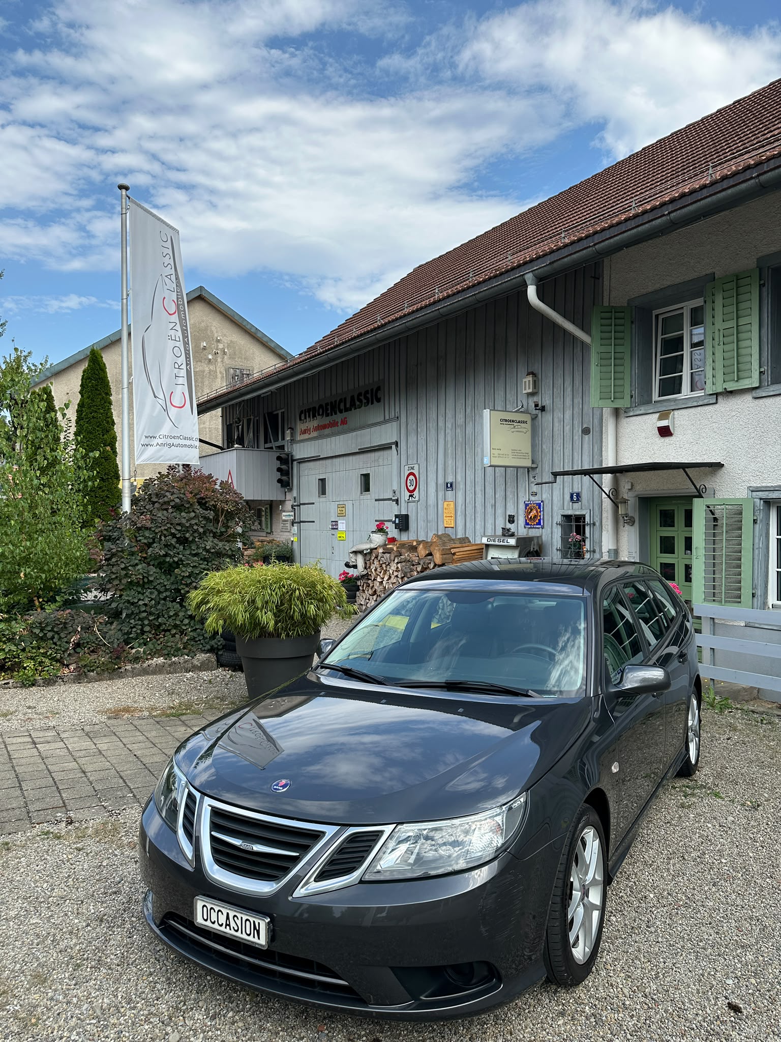 SAAB 9-3 2.0 BioPower Vector-image-0