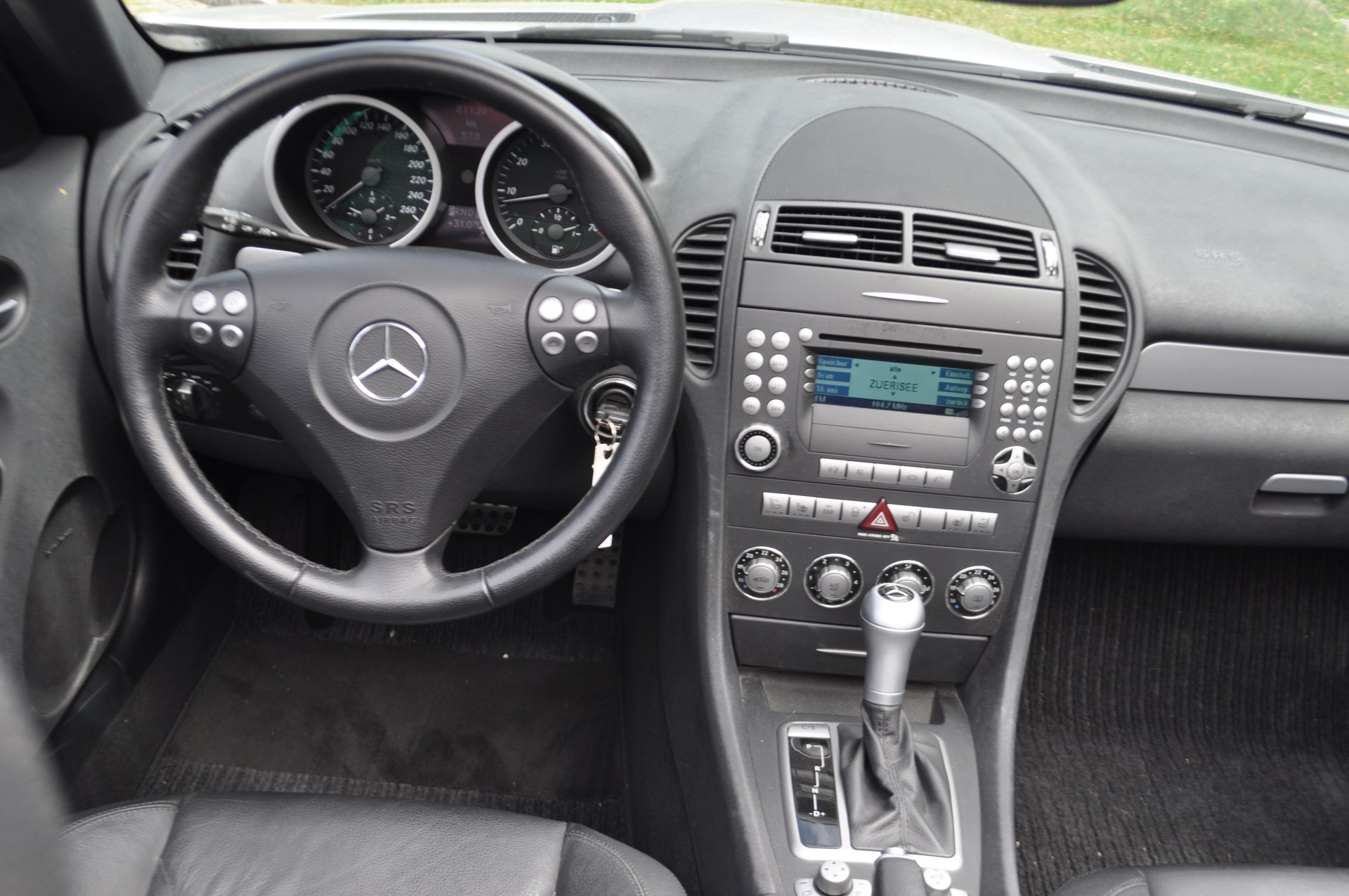 MERCEDES-BENZ SLK 350-image-11