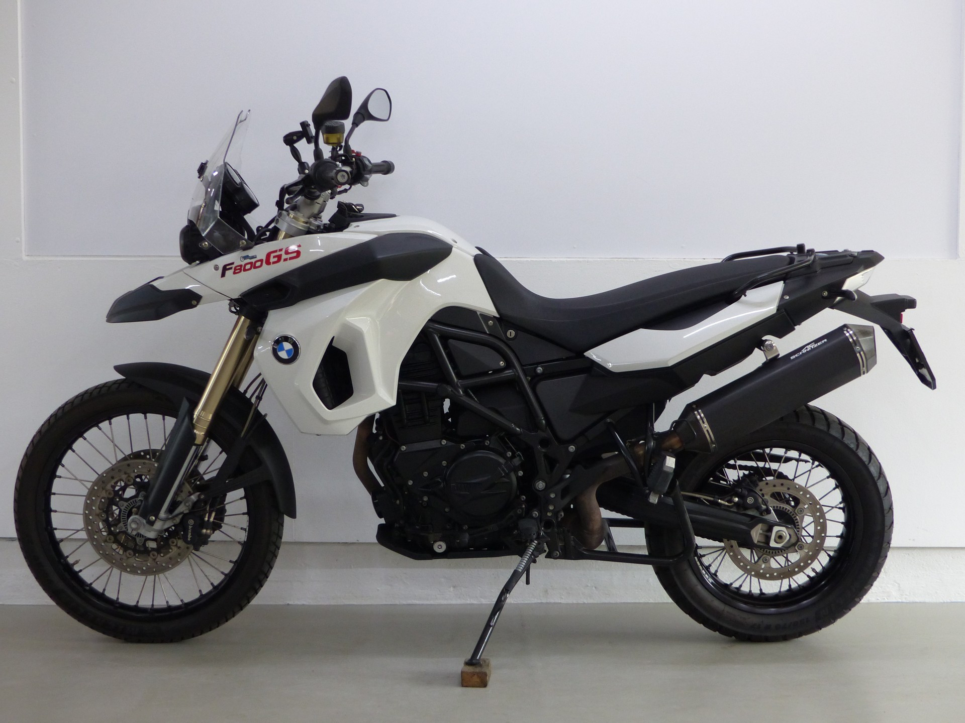 BMW F 800 GS-showroom-element-2