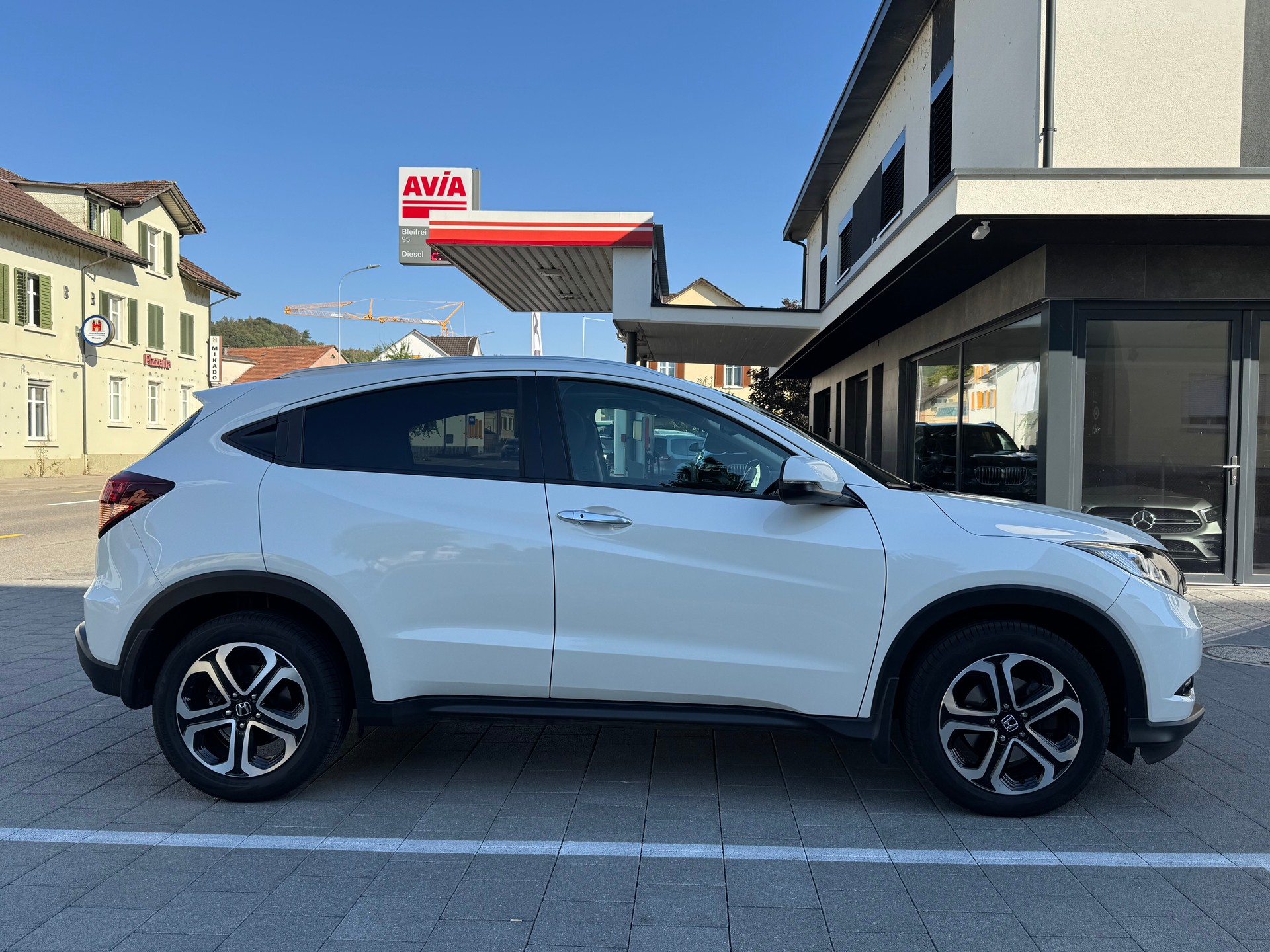 HONDA HR-V 1.5i-VTEC Executive CVT-image-5