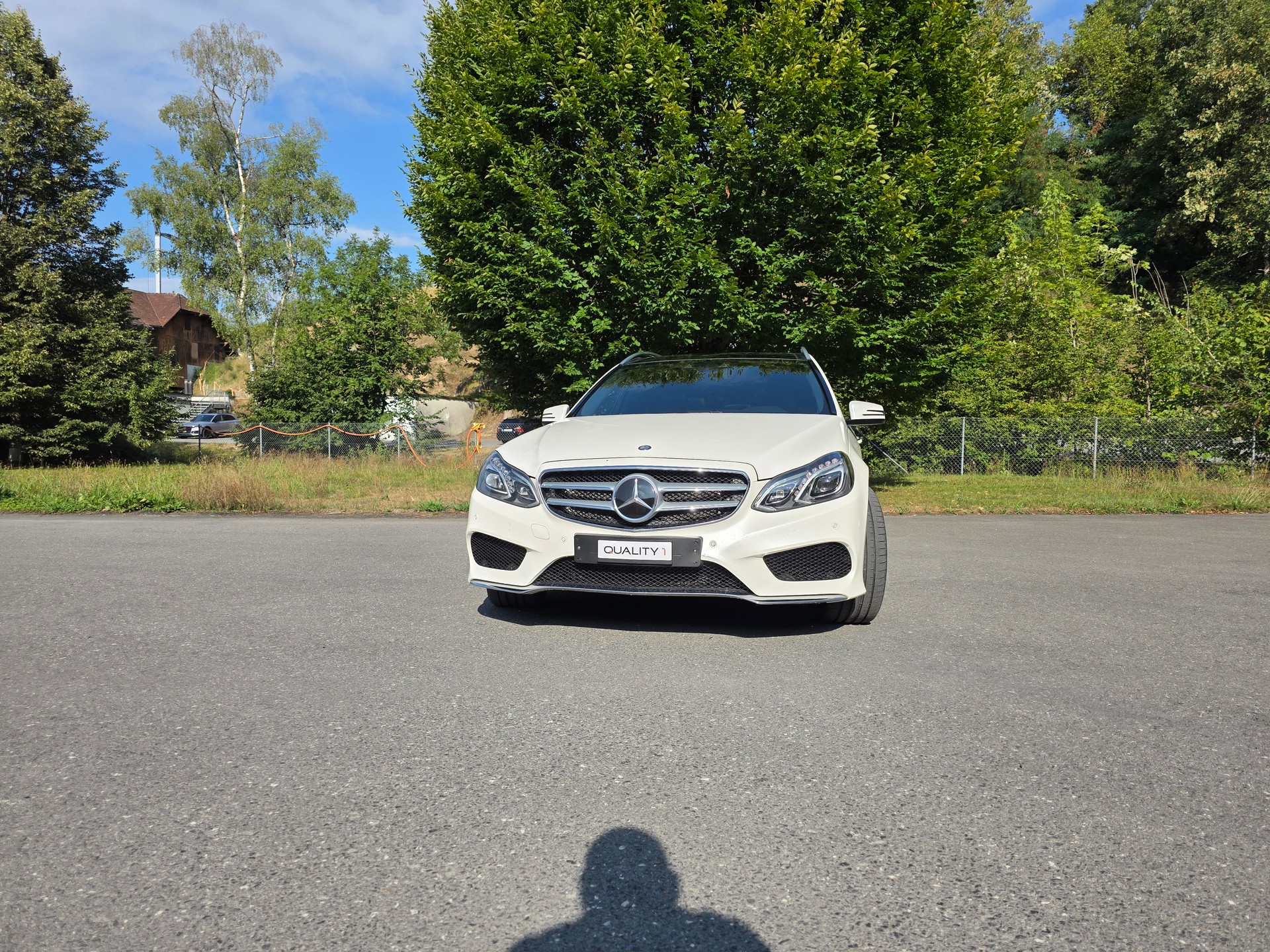 MERCEDES-BENZ E 500 Avantgarde 4Matic 7G-Tronic-image-2