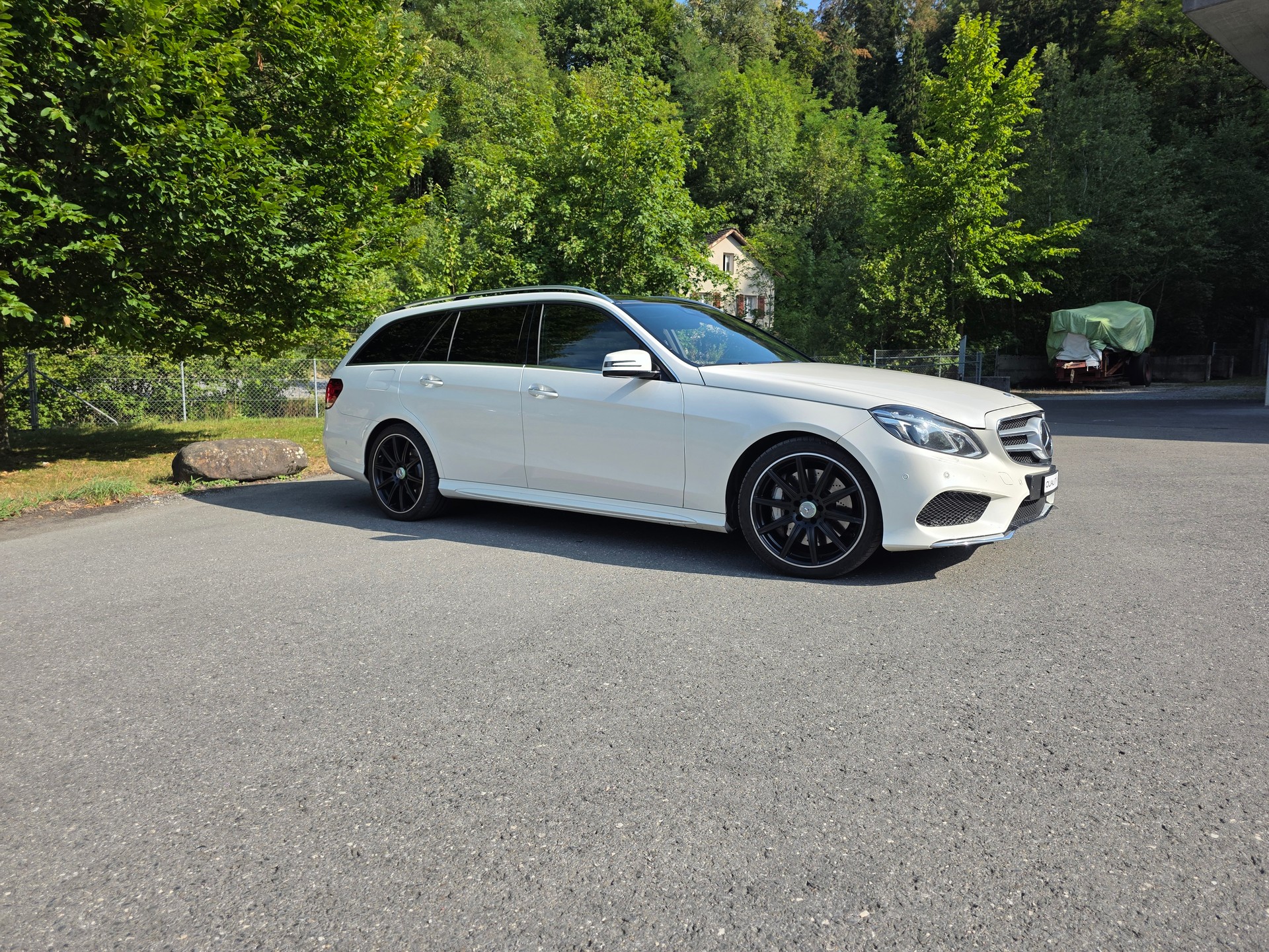 MERCEDES-BENZ E 500 Avantgarde 4Matic 7G-Tronic-image-6