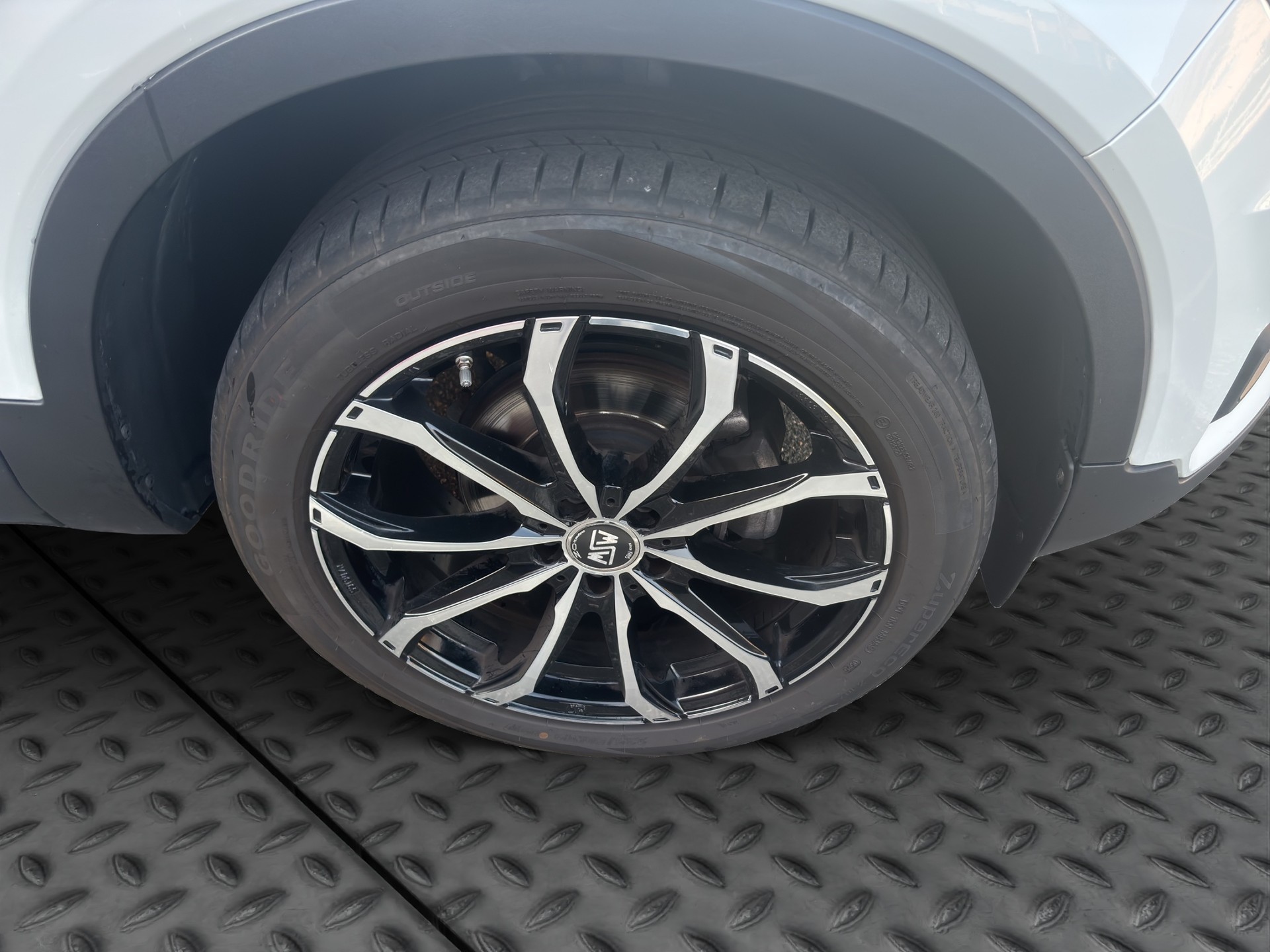 VOLVO XC40 T3 Inscription Geartronic-image-17
