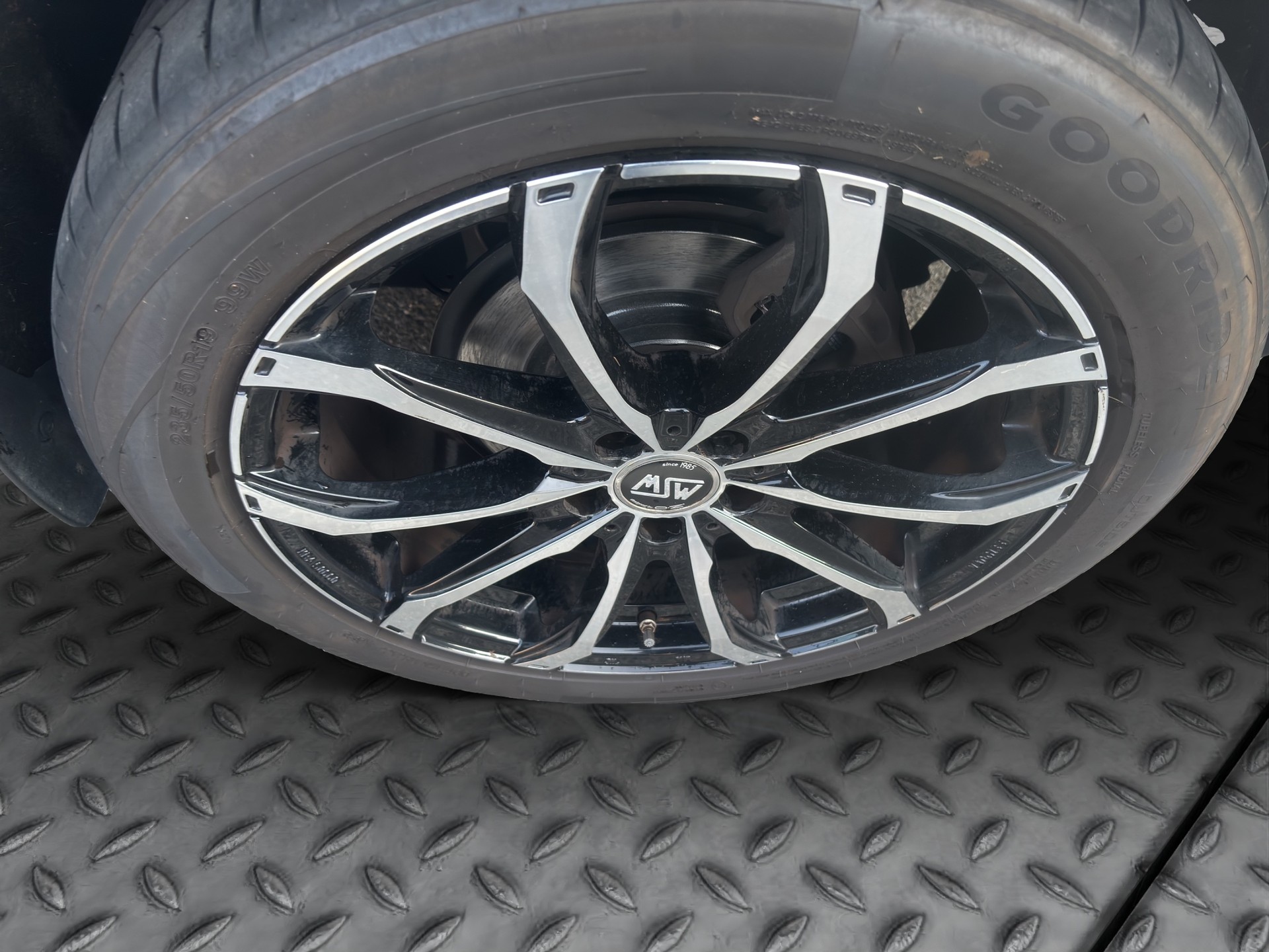 VOLVO XC40 T3 Inscription Geartronic-image-16