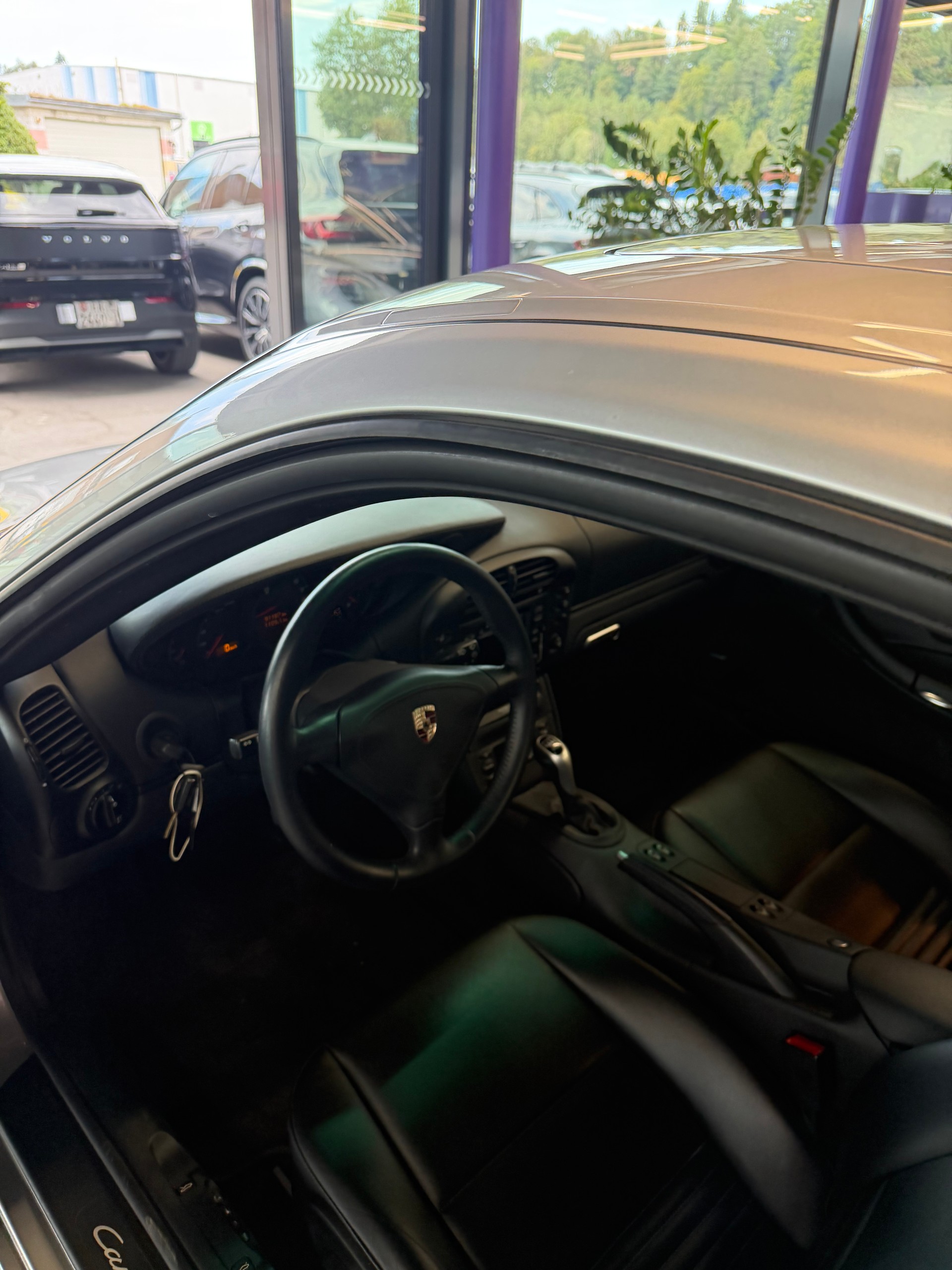 PORSCHE 911 Carrera 4 S-image-8