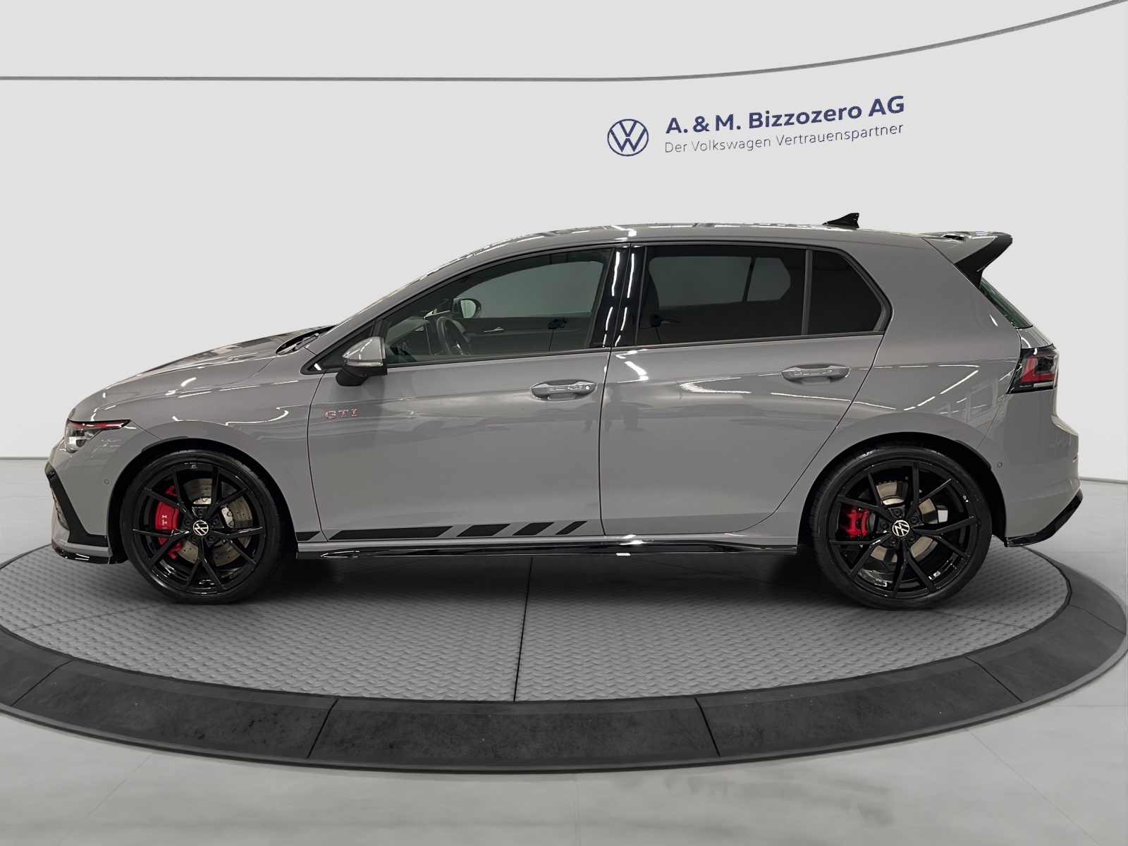 VW Golf 2.0 TSI GTI Clubsport DSG-image-1