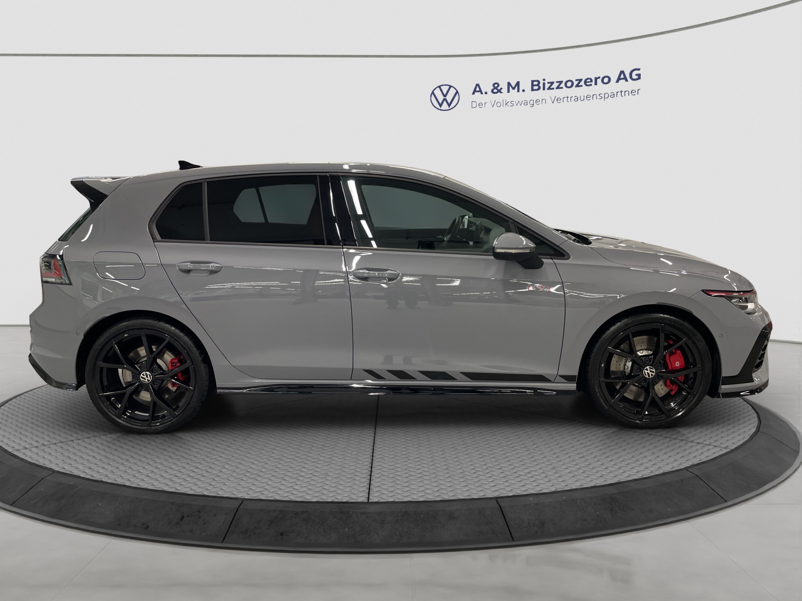 VW Golf 2.0 TSI GTI Clubsport DSG-image-5