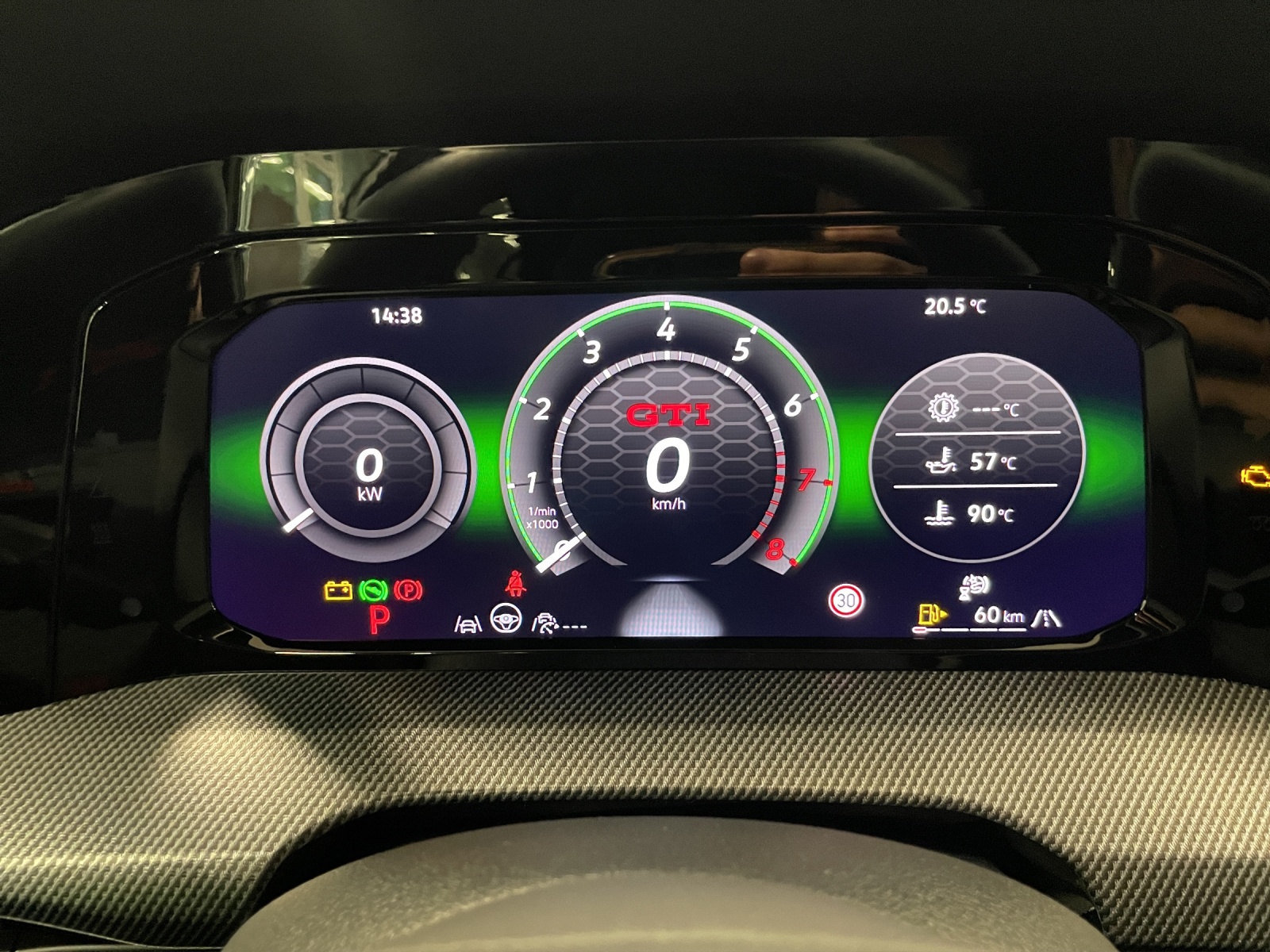 VW Golf 2.0 TSI GTI Clubsport DSG-image-11