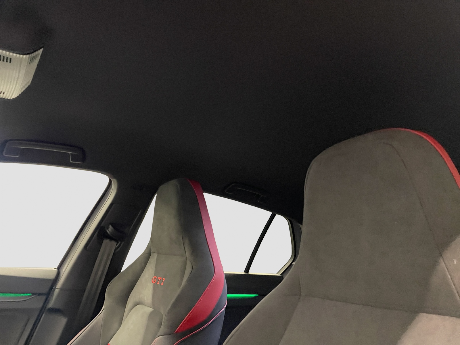 VW Golf 2.0 TSI GTI Clubsport DSG-image-15