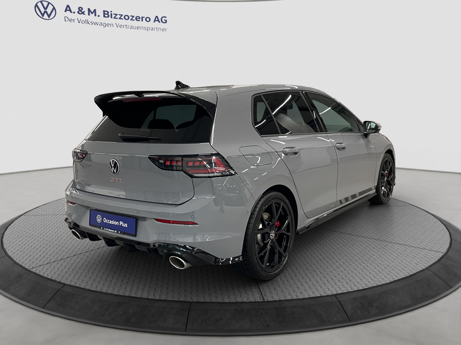 VW Golf 2.0 TSI GTI Clubsport DSG-image-4