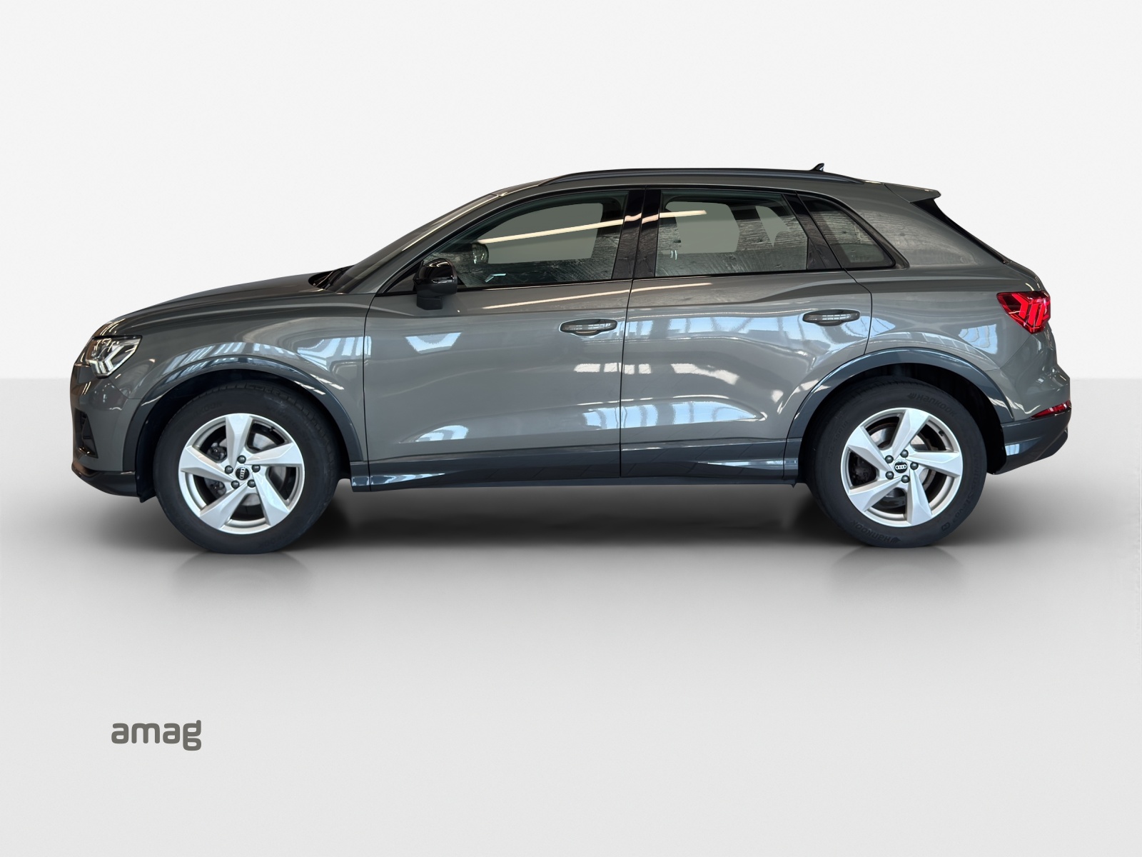 AUDI Q3 35 TFSI advanced Attraction S-tronic-image-1