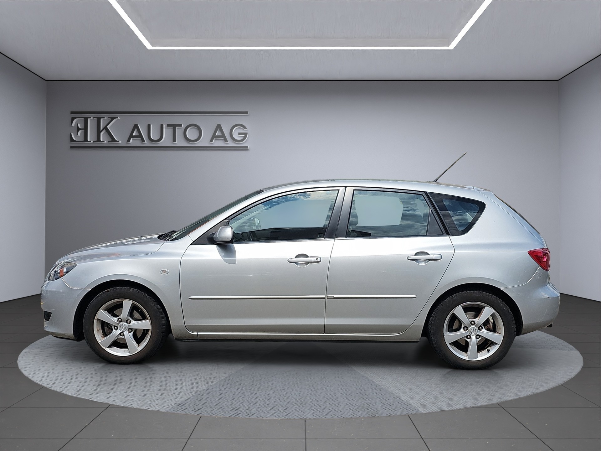 MAZDA 3 1.6 16V Confort-image-1
