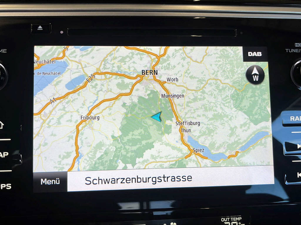 SUBARU Outback 2.5i Luxury-image-15