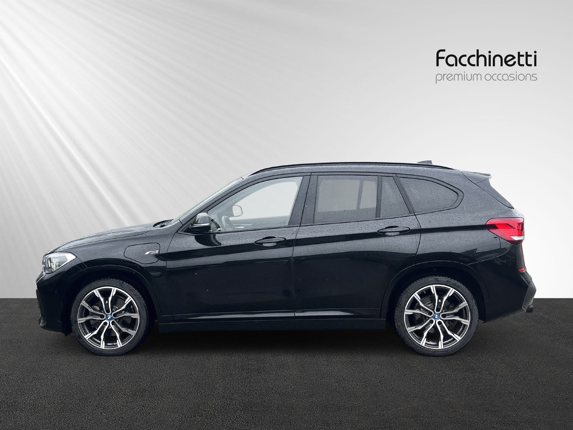BMW X1 xDrive 25e M Sport Steptronic-image-1