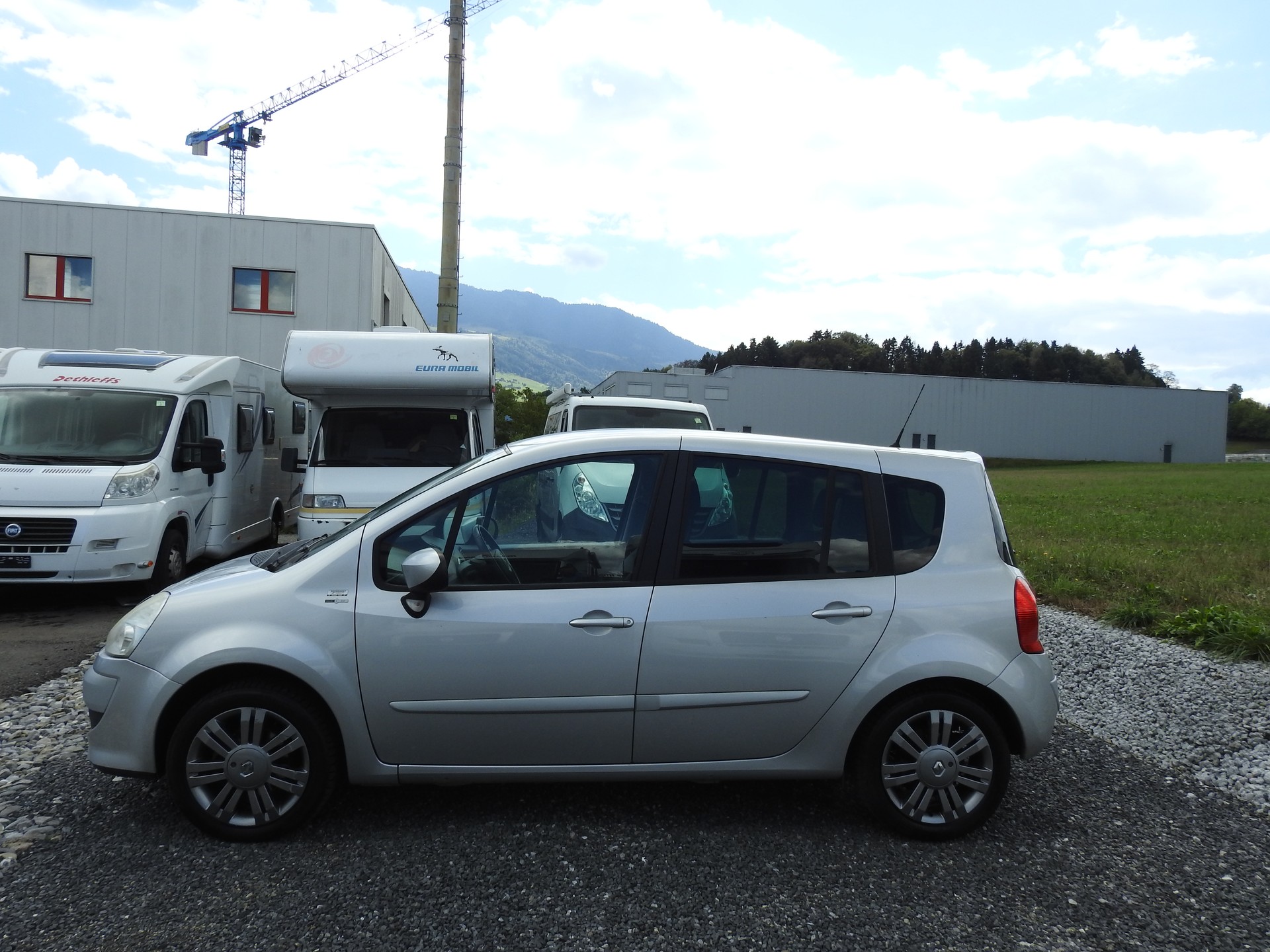 RENAULT Modus 1.2 16V T Yahoo-image-2
