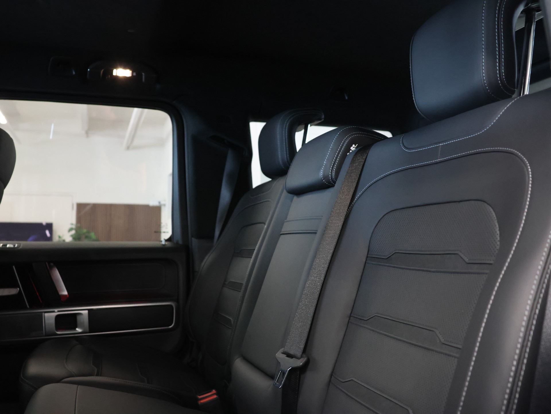 MERCEDES-BENZ G 63 AMG 9G-Tronic *Burmester* *360 Kamera* *Panoramadach*-image-37