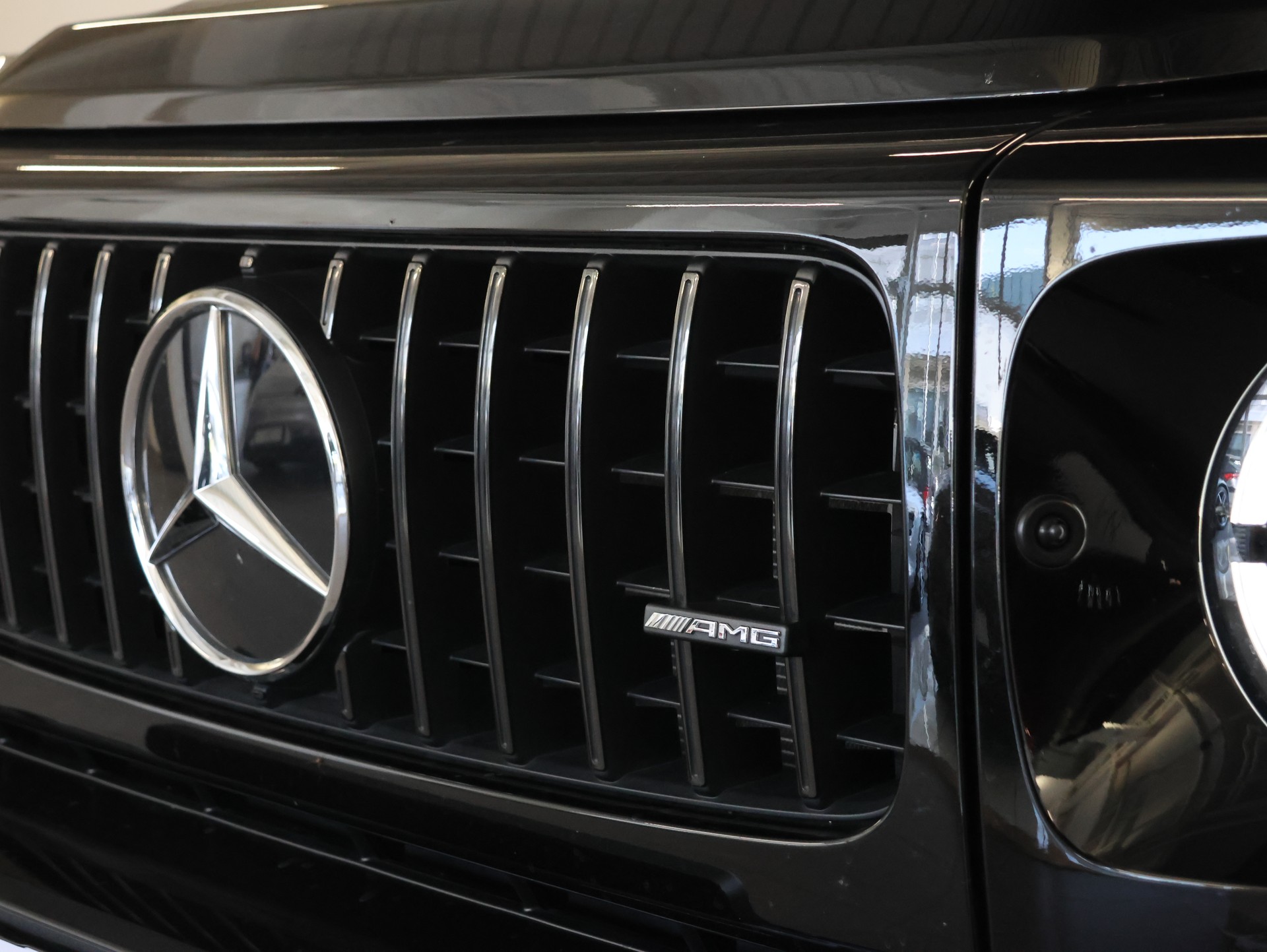 MERCEDES-BENZ G 63 AMG 9G-Tronic *Burmester* *360 Kamera* *Panoramadach*-image-9