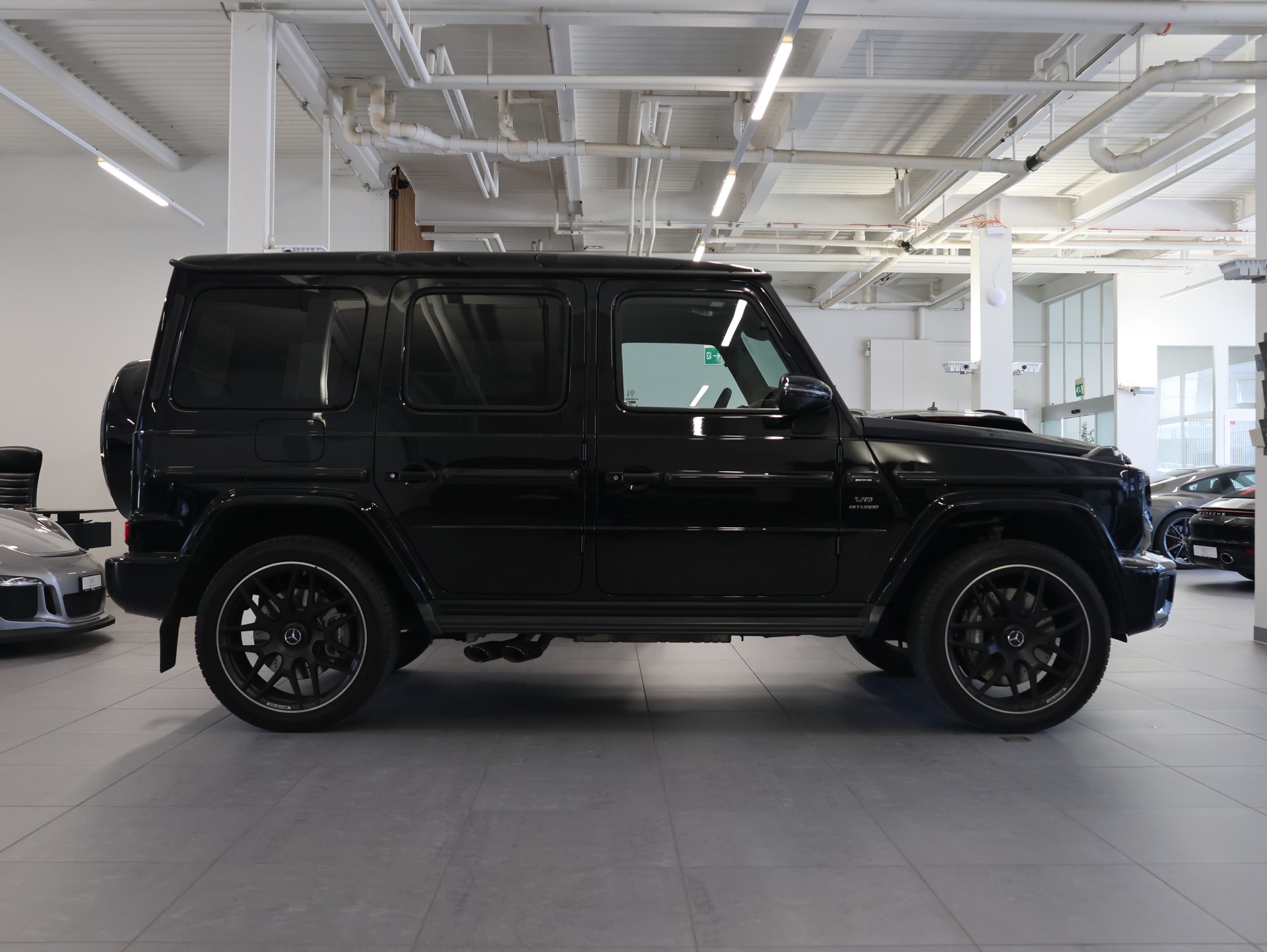 MERCEDES-BENZ G 63 AMG 9G-Tronic *Burmester* *360 Kamera* *Panoramadach*-image-5