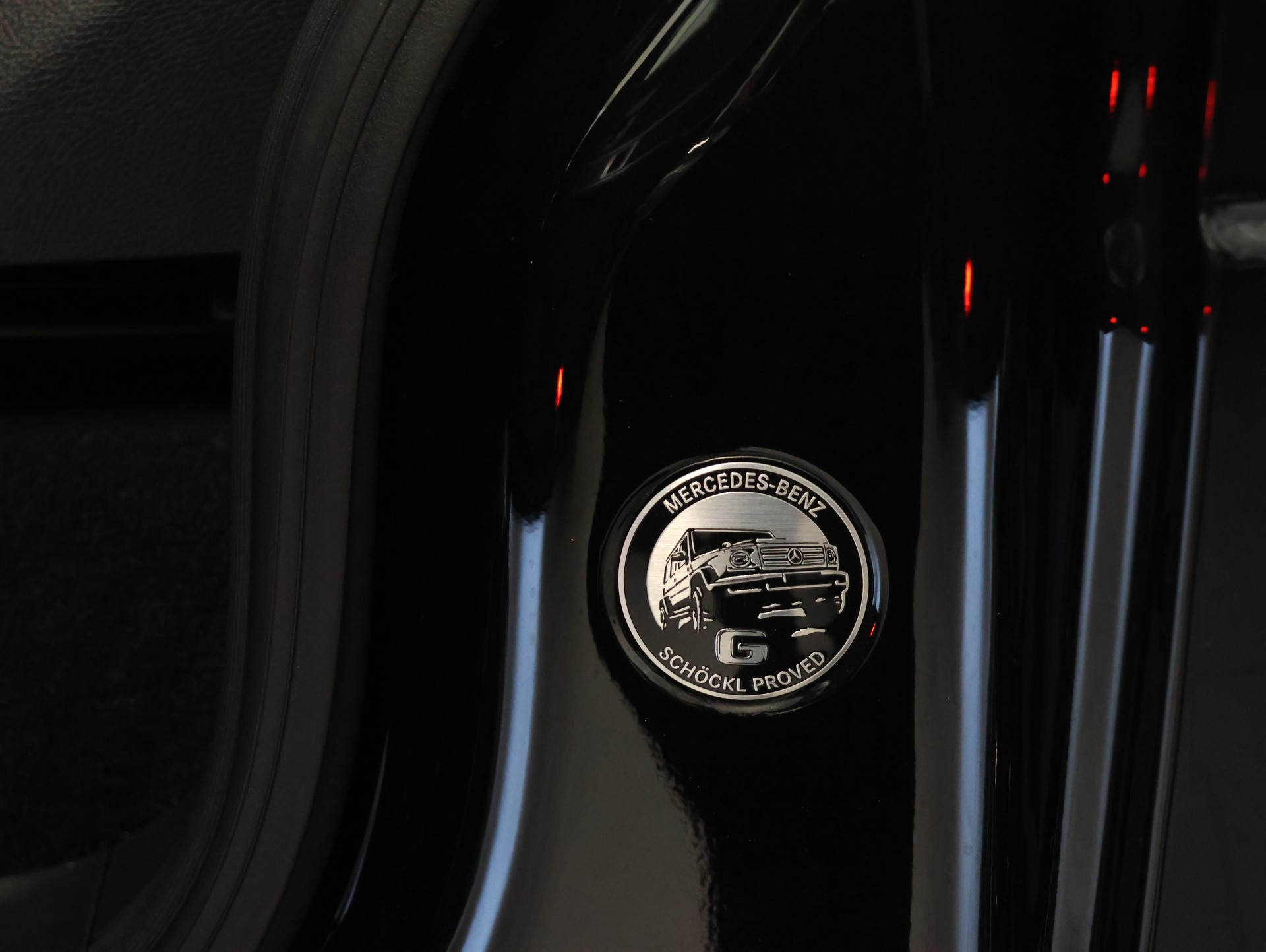 MERCEDES-BENZ G 63 AMG 9G-Tronic *Burmester* *360 Kamera* *Panoramadach*-image-13