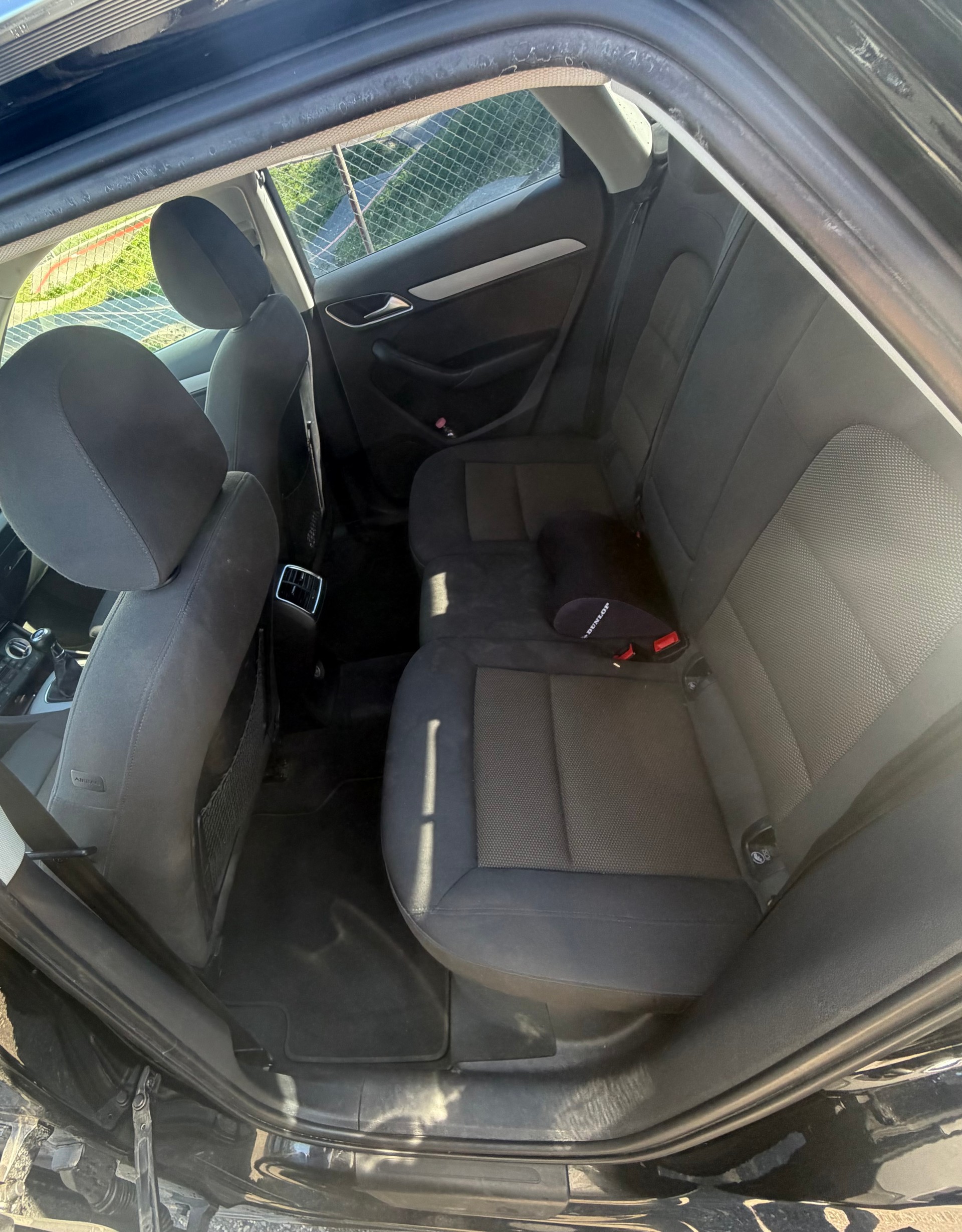 AUDI Q3 2.0 TDI quattro-image-7