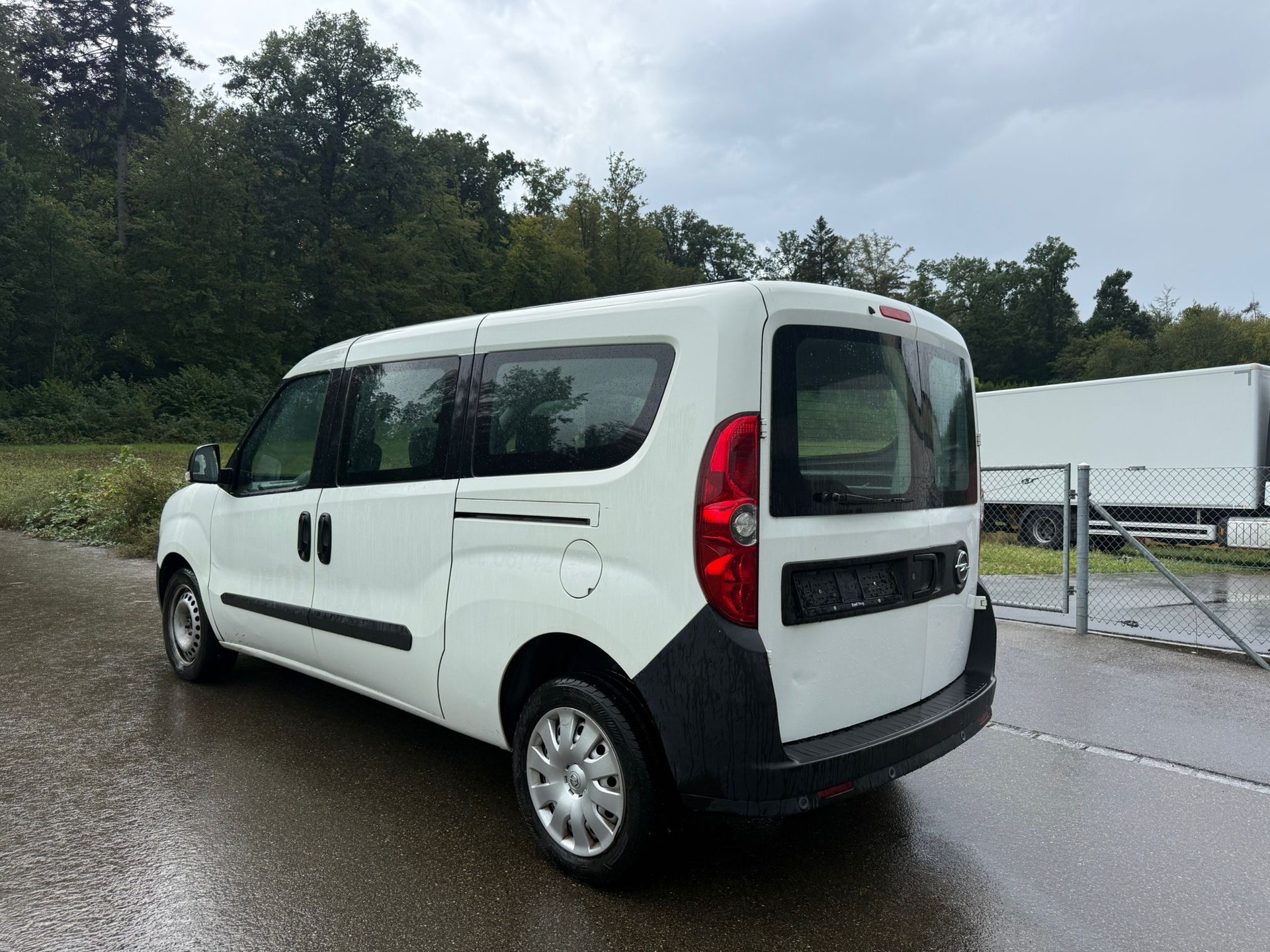 OPEL Combo 1.3 CDTI 2.4 L1H1-image-5