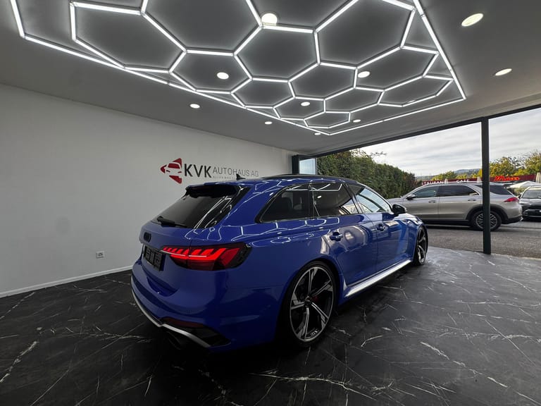 Audi RS4 Avant quattro tiptronic, Foto 6 von 23