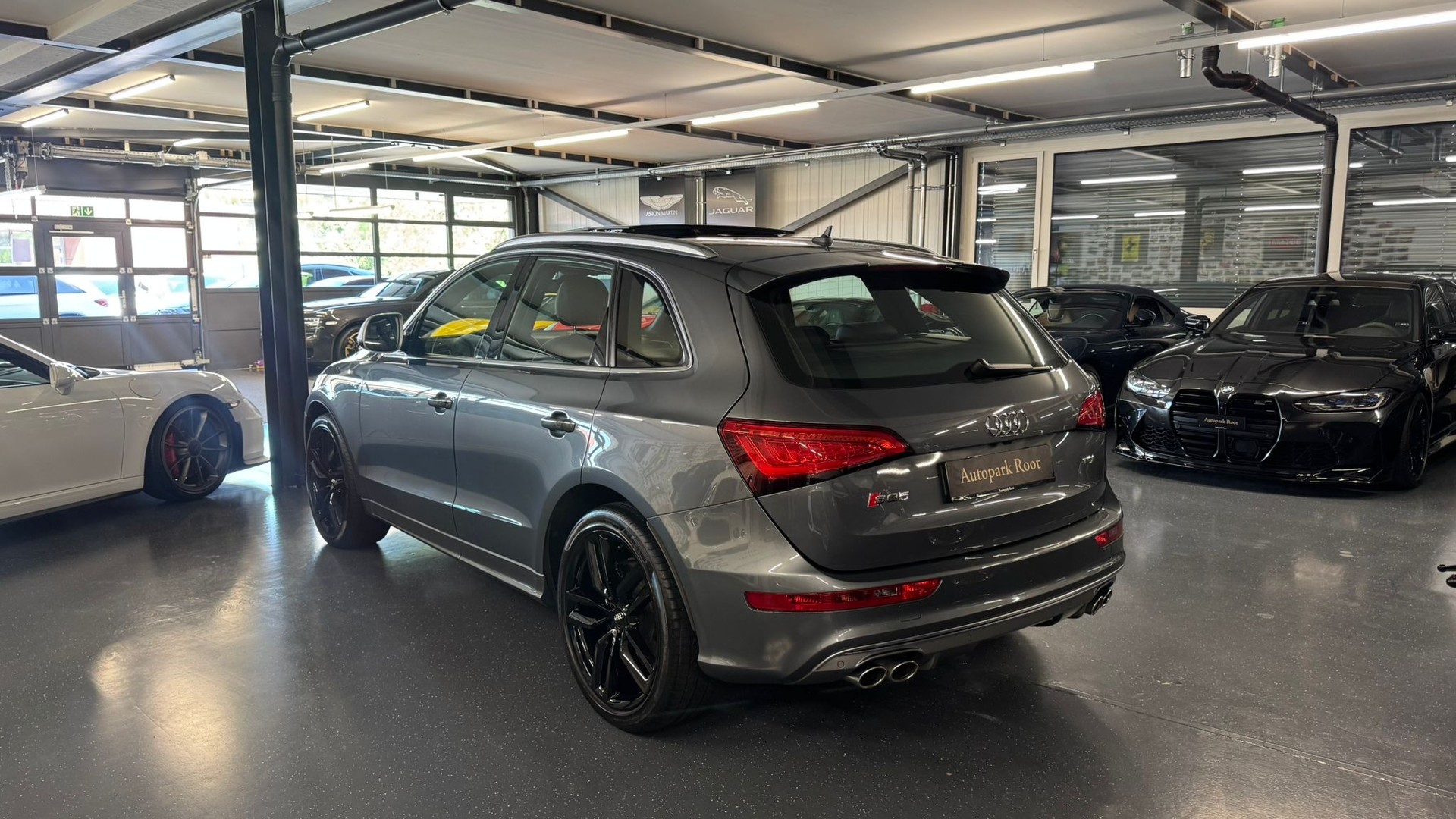 AUDI SQ5 3.0 TDI quattro tiptronic-image-10