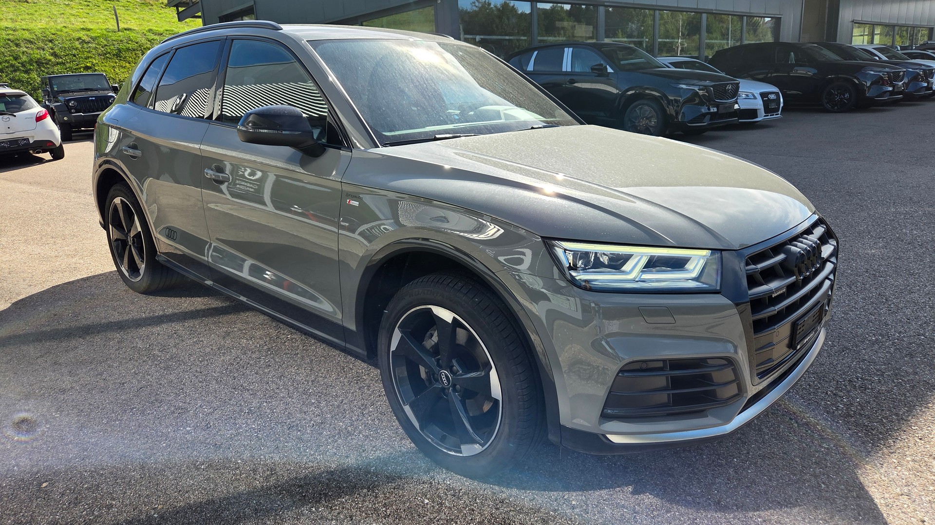 AUDI Q5 2.0 TFSI sport quattro S-tronic-image-3