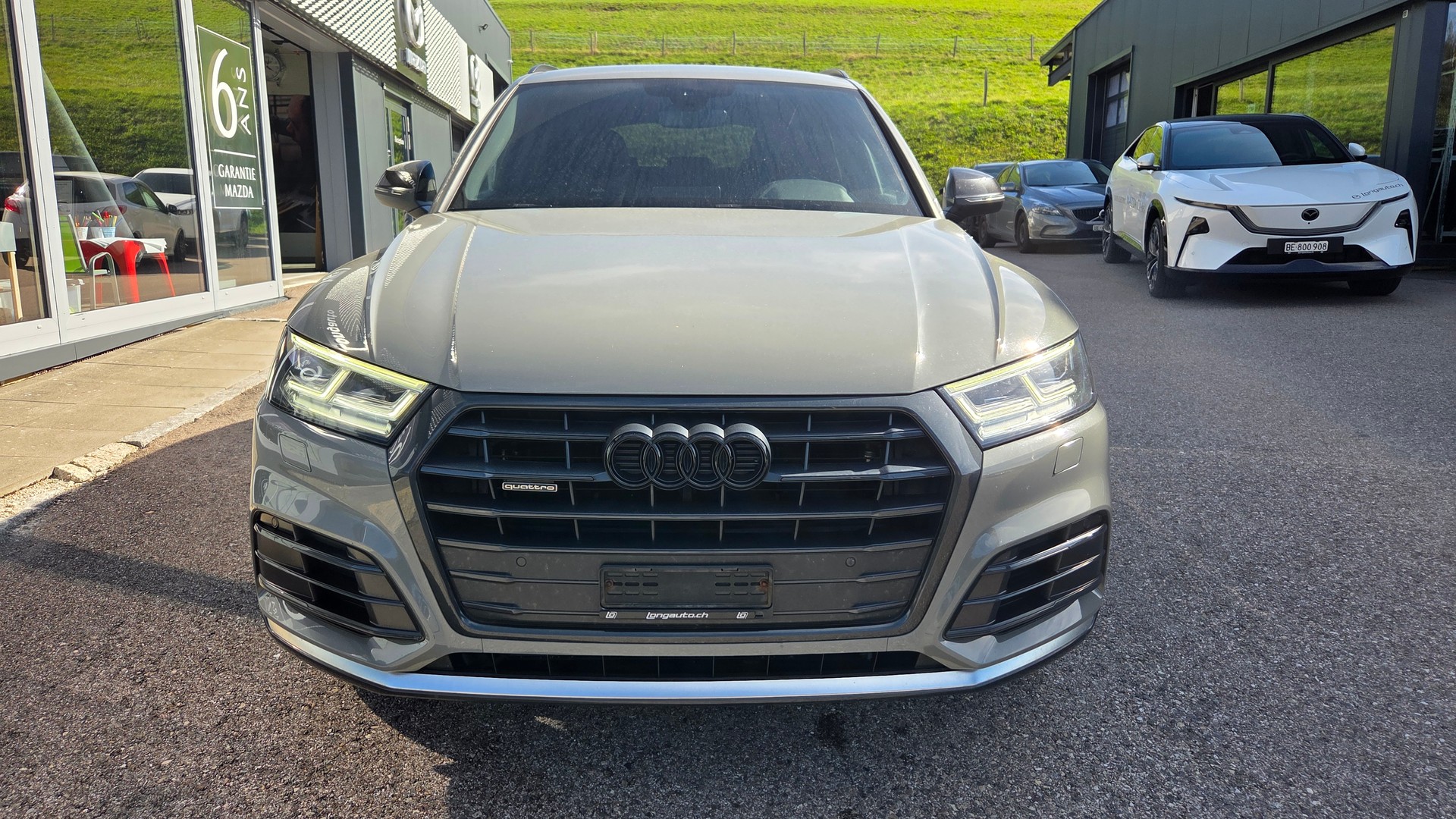 AUDI Q5 2.0 TFSI sport quattro S-tronic-image-2