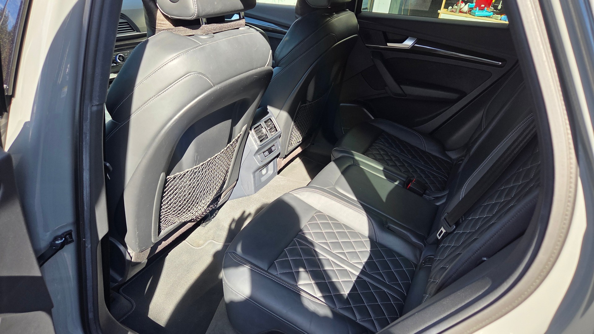 AUDI Q5 2.0 TFSI sport quattro S-tronic-image-8